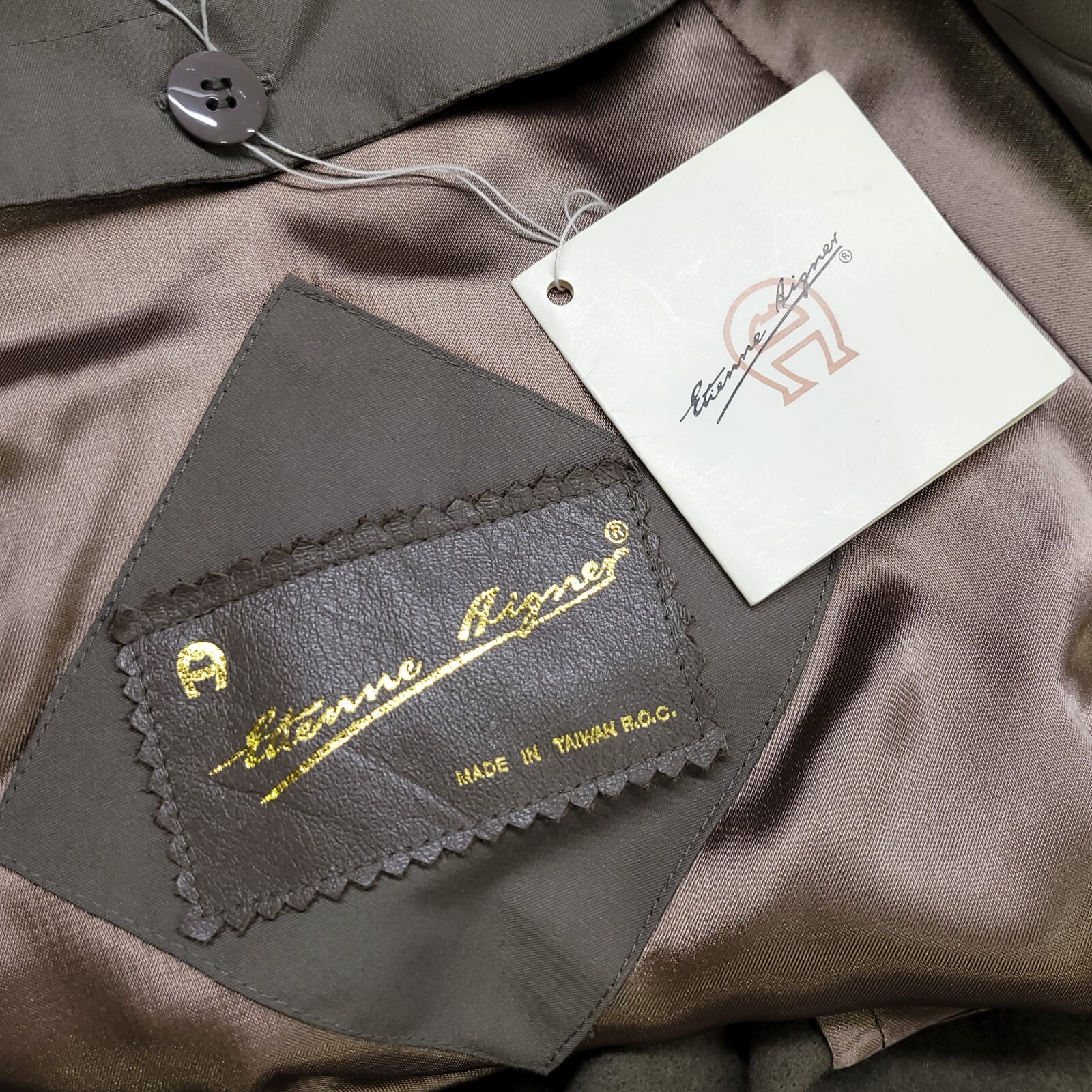 Vintage Etienne Aigner Size 12P Trench Coat Button Out Liner Green/Bark