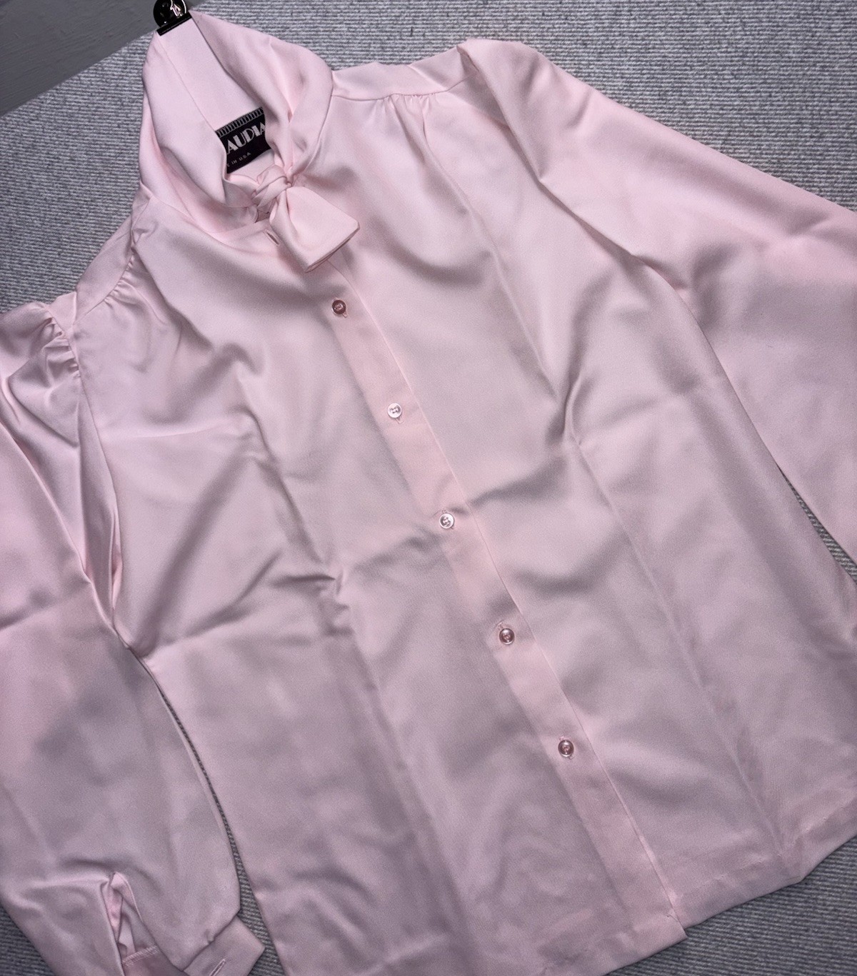Vintage Claudia Pink Bow Blouse Women’s Size 12 Old Money Style Made in USA