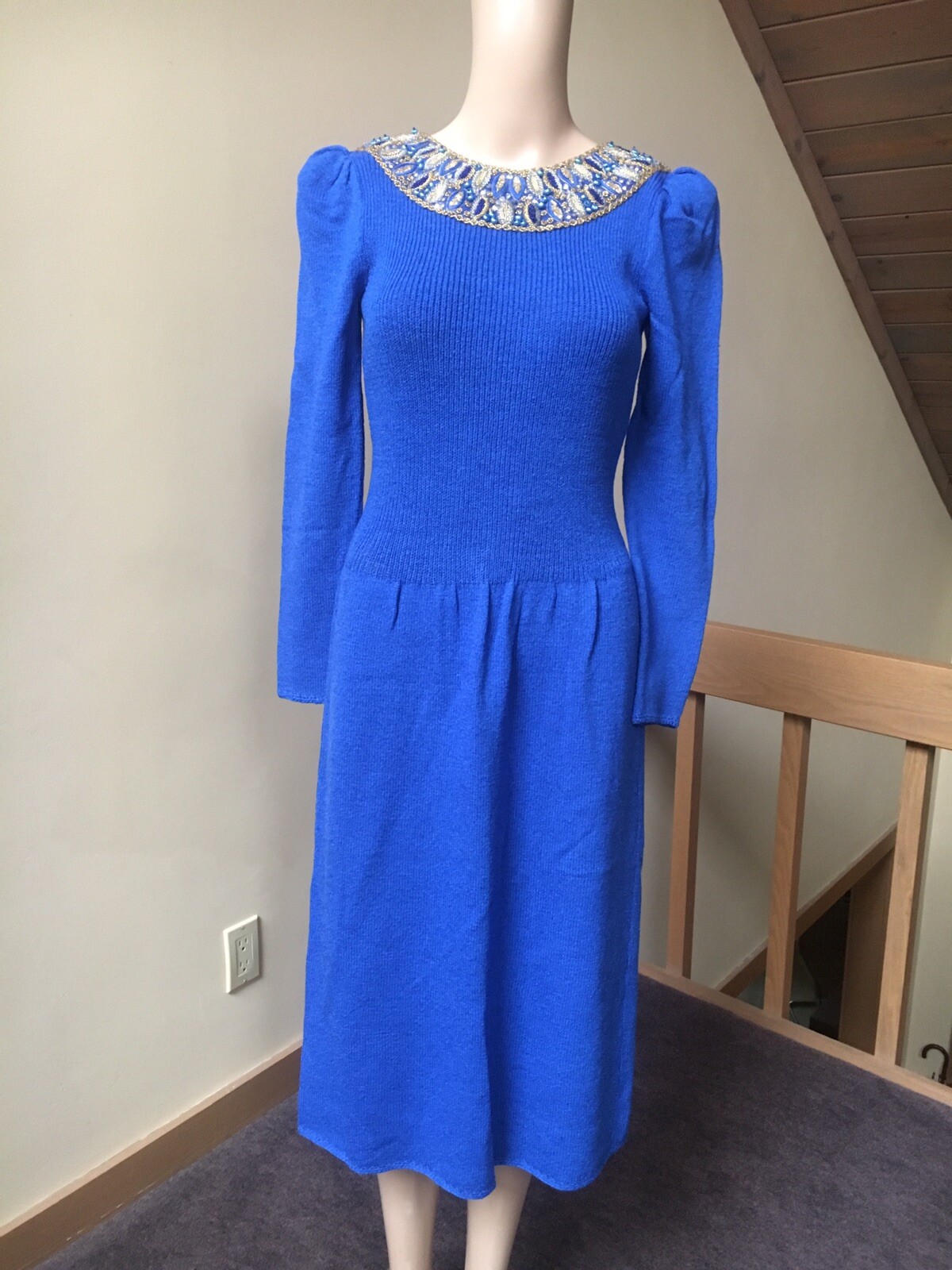 Women’s Vintage Pat Sandler for Wellmore Dress Royal Blue Knit Beaded Size 4