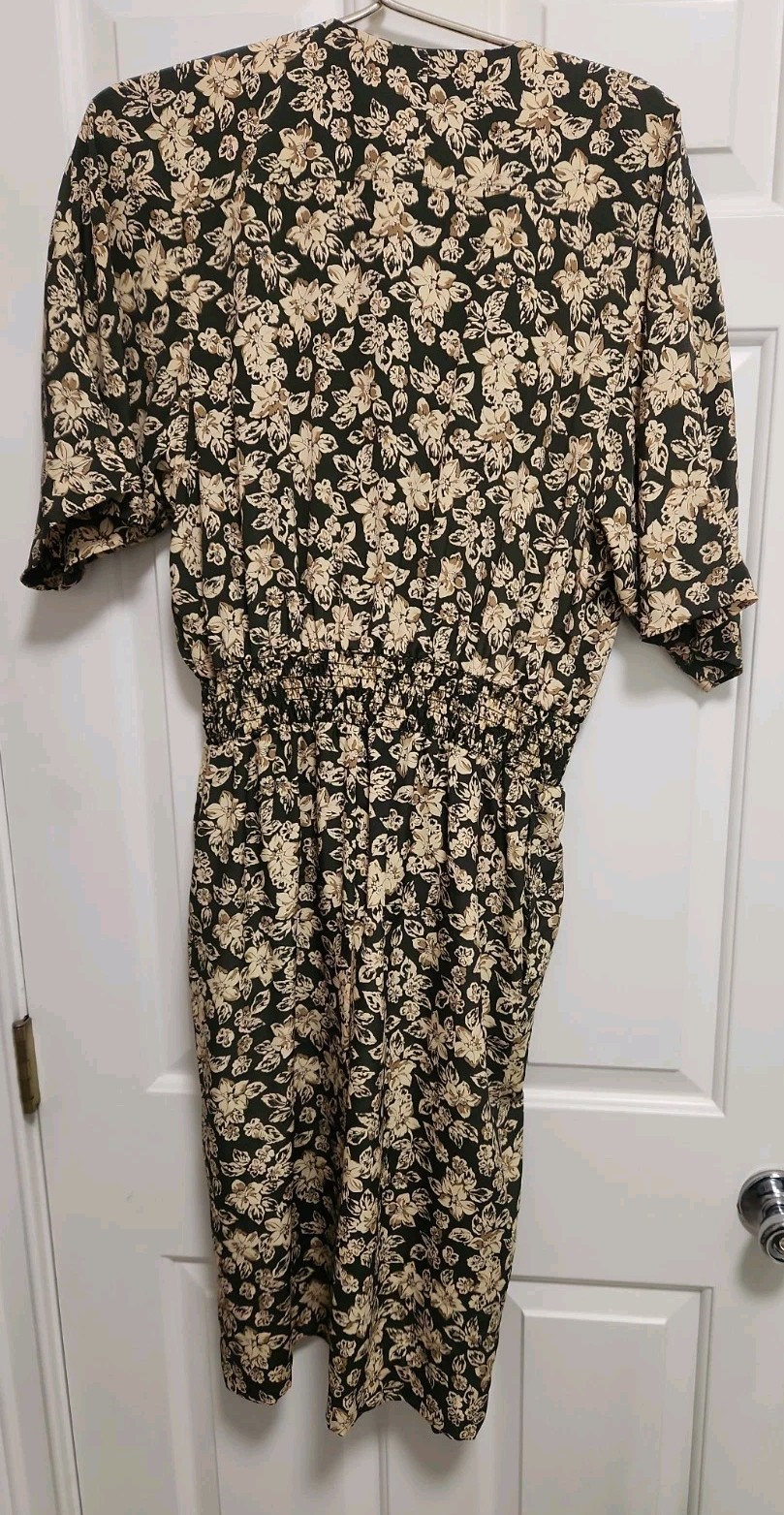 Classics by Leslie Fay Wrap-Around Dress ~ Green Beige Floral Print ~ Size 12