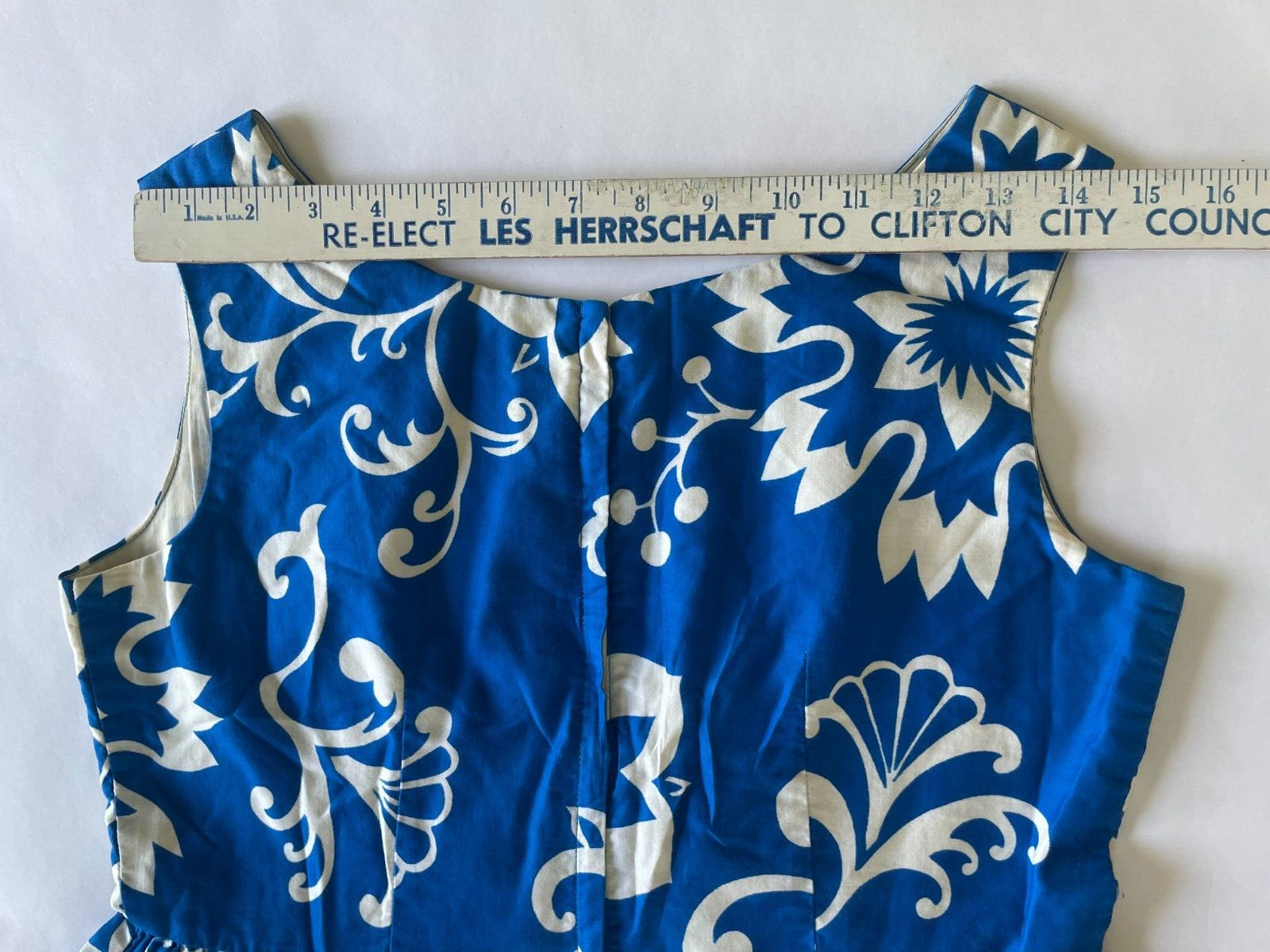 Vintage 1950s Waltah Clarke’s Hawaiian Blue Hibiscus Dress Bow Sm Md S/M