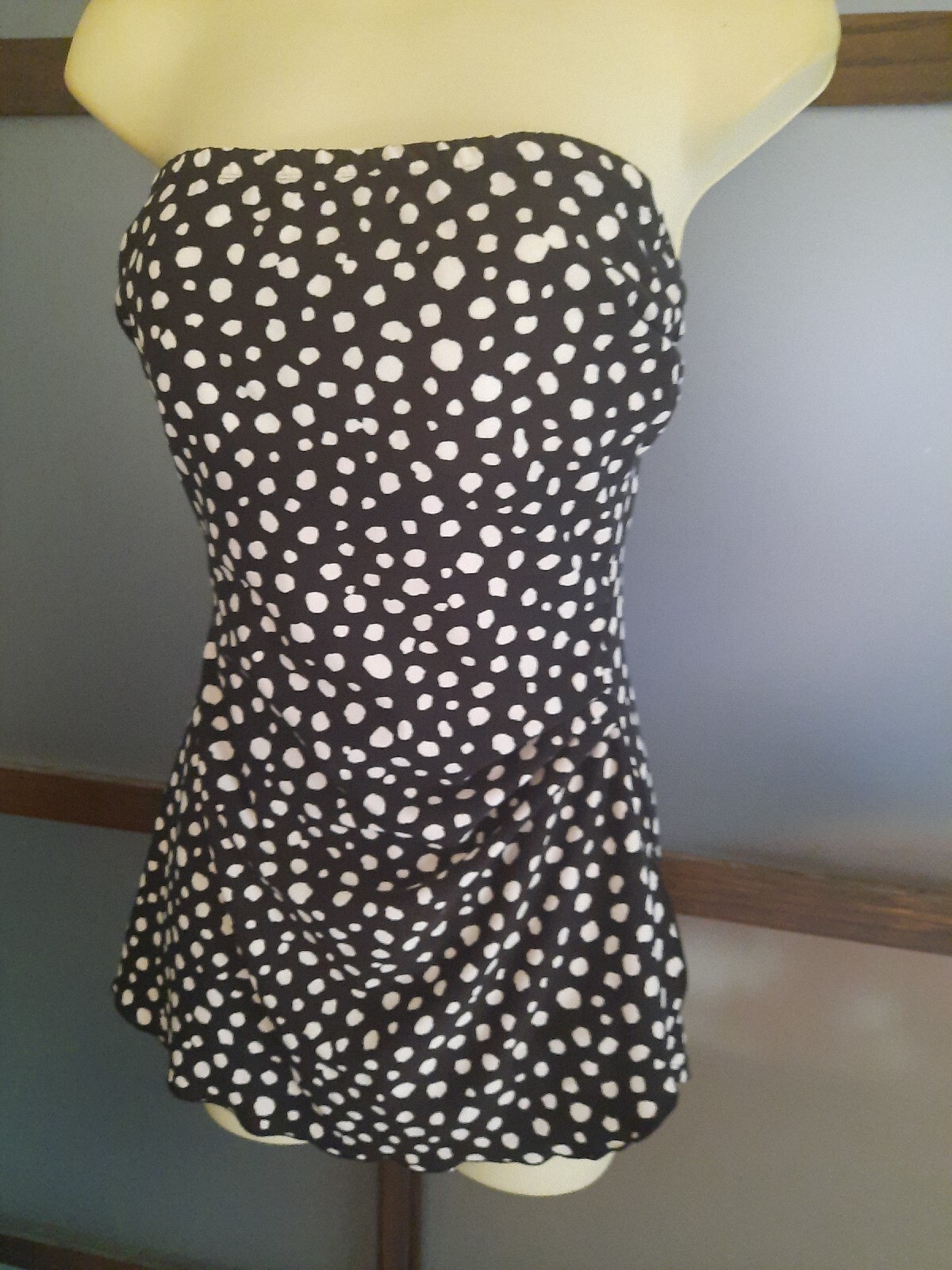 Vintage Gabar Swimsuit Bathing Suit Sz 10 Vamp Polka Dot Front Skirt USA Women’s