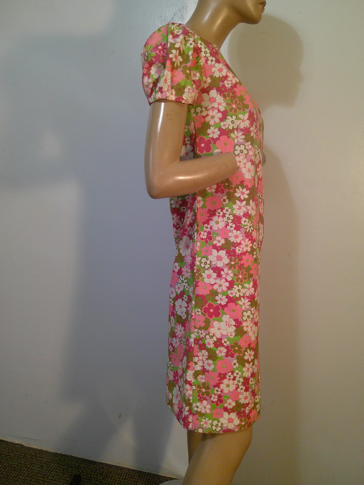 Vtg 60’s MOD GoGo Flower Power Cotton Puff Sleeve Twiggy Style Dress Homemade S
