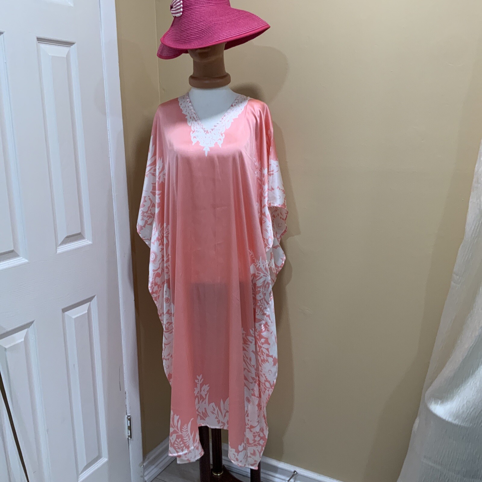 LONG SATIN GOWN~WOMANS MIDNIGHT VELVET~ SHINY pink/white NIGHTIE~one size