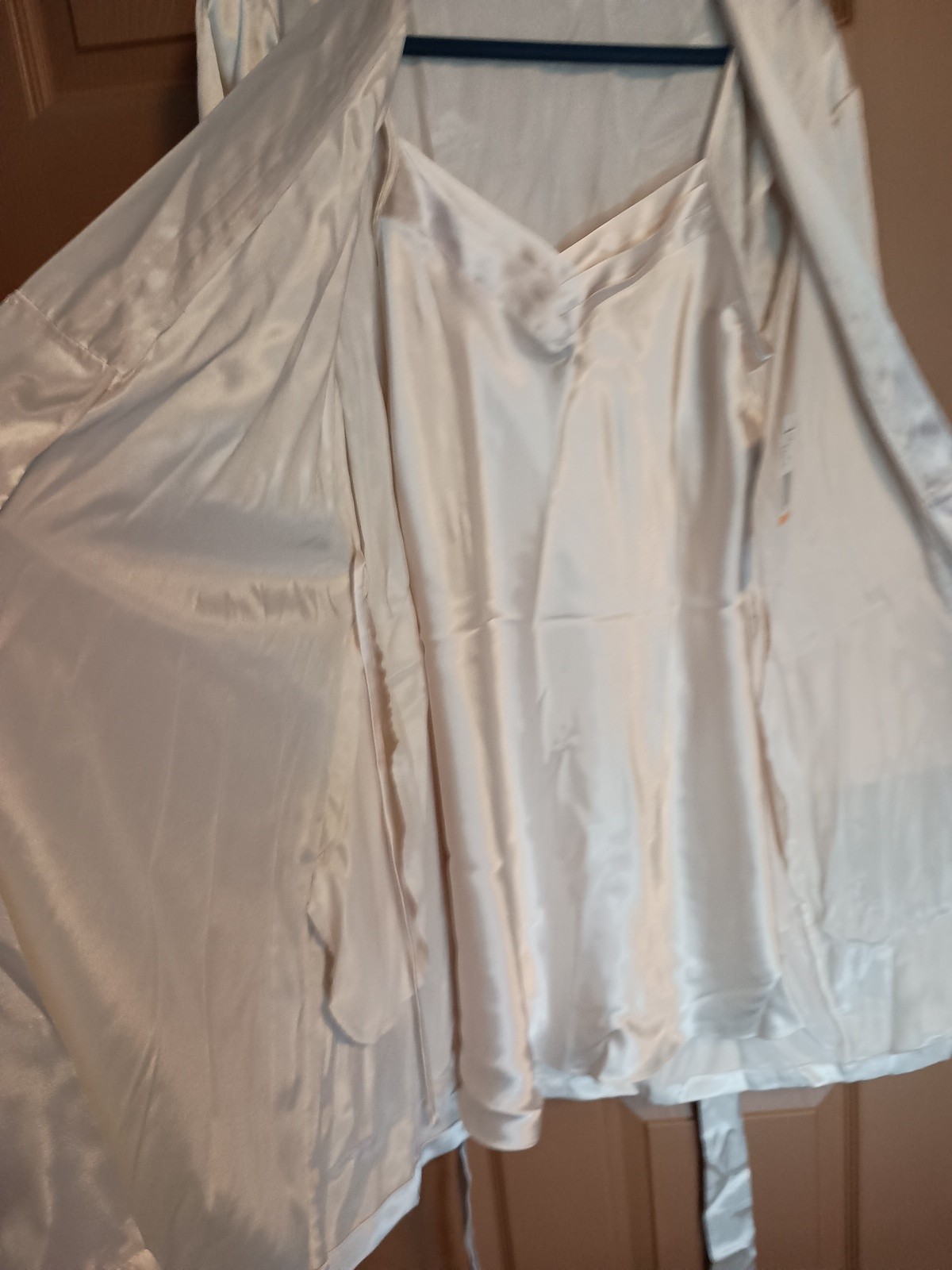 VTG Cream Jones New York Short Nightgown & Robe Small NEW WITH TAGS Vintage