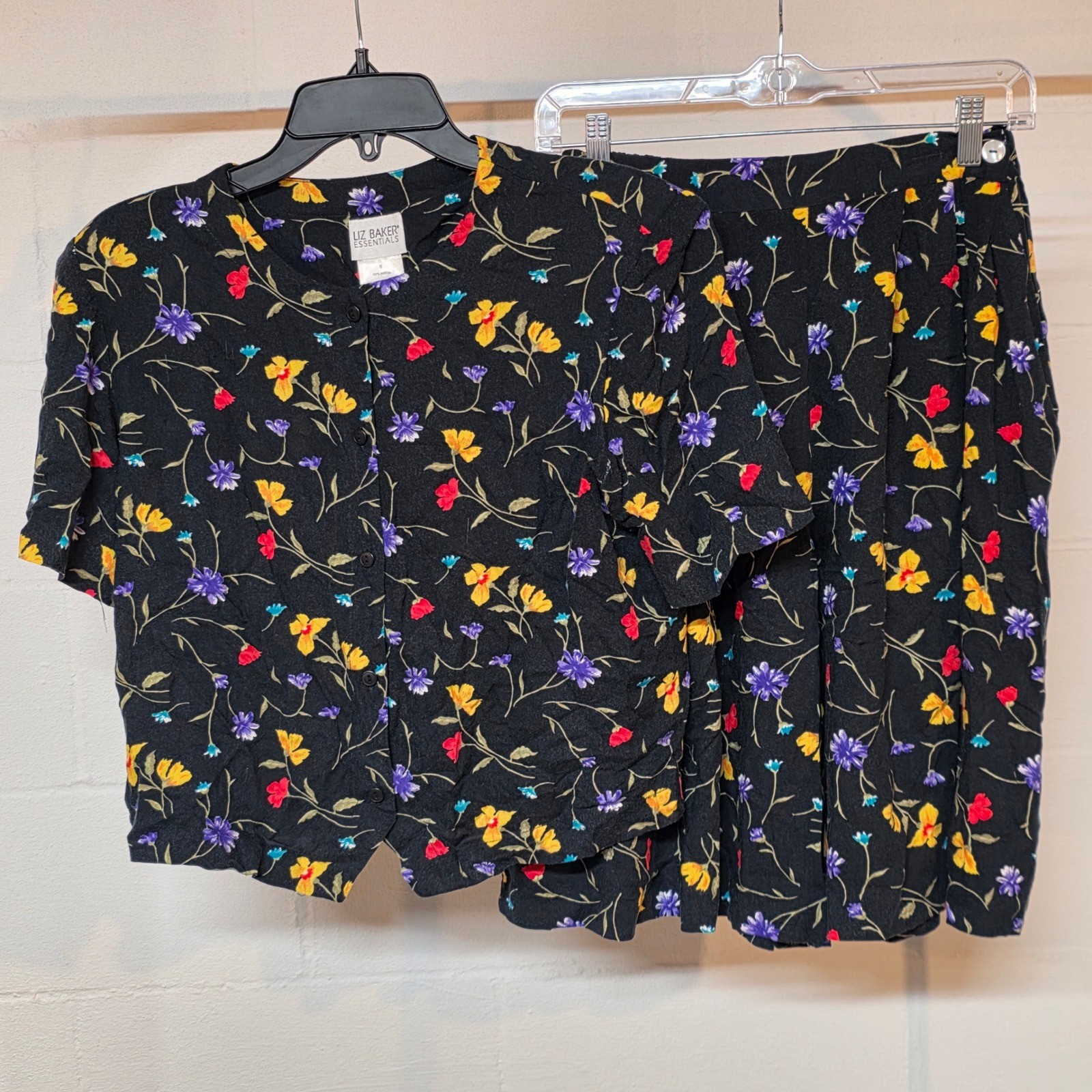 Vintage 90s Liz Baker Sz 8 Essentials Floral 2 Pc Set Rayon Top & Culotte Shorts