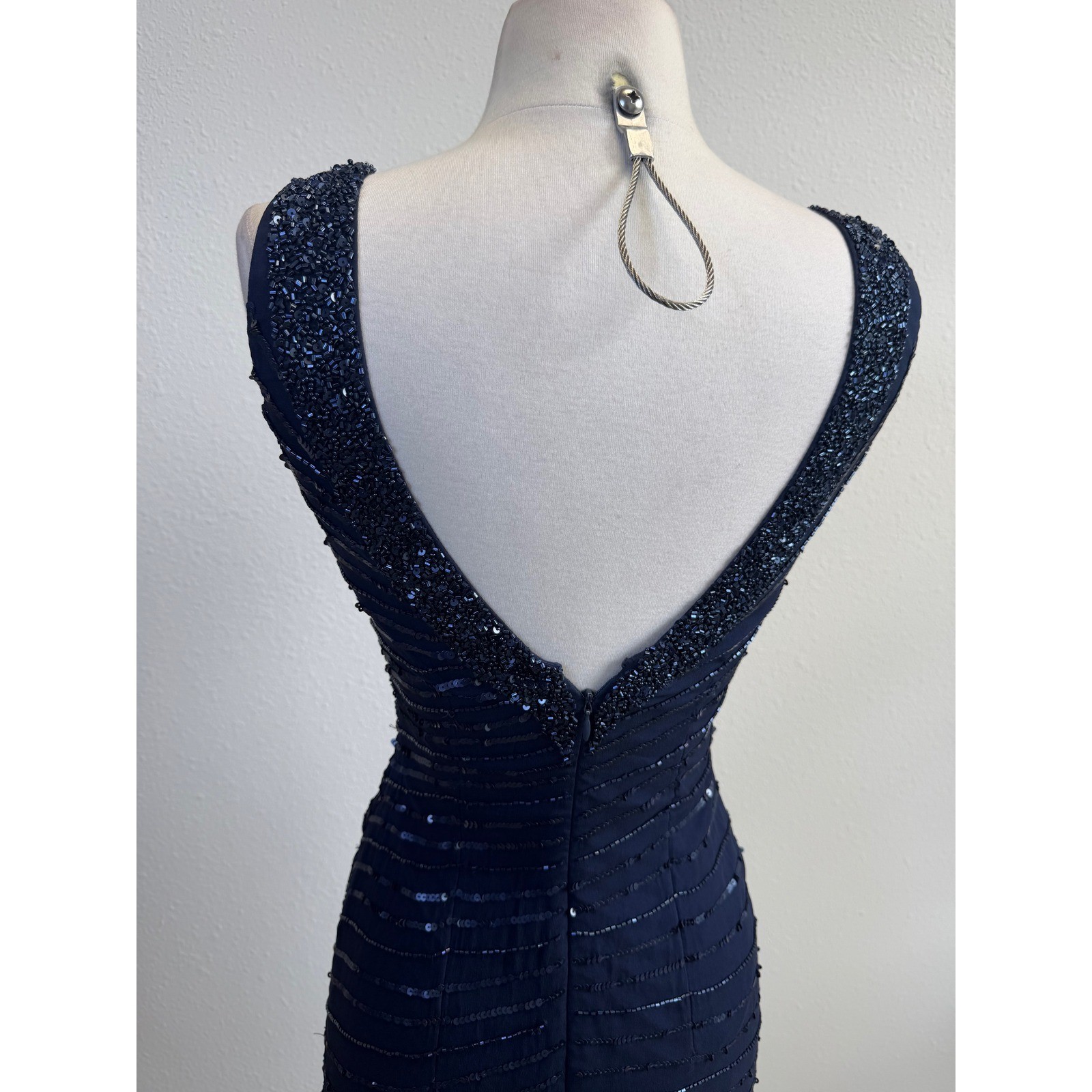 Vtg Navy Blue Pure Silk Beaded V Neck Dress Womens 0 Regal Luxury Fairy Event