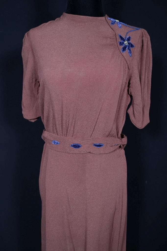 Very Rare Vintage WII Era 1940’s Rust Color Rayon Crepe Dress Size 6+