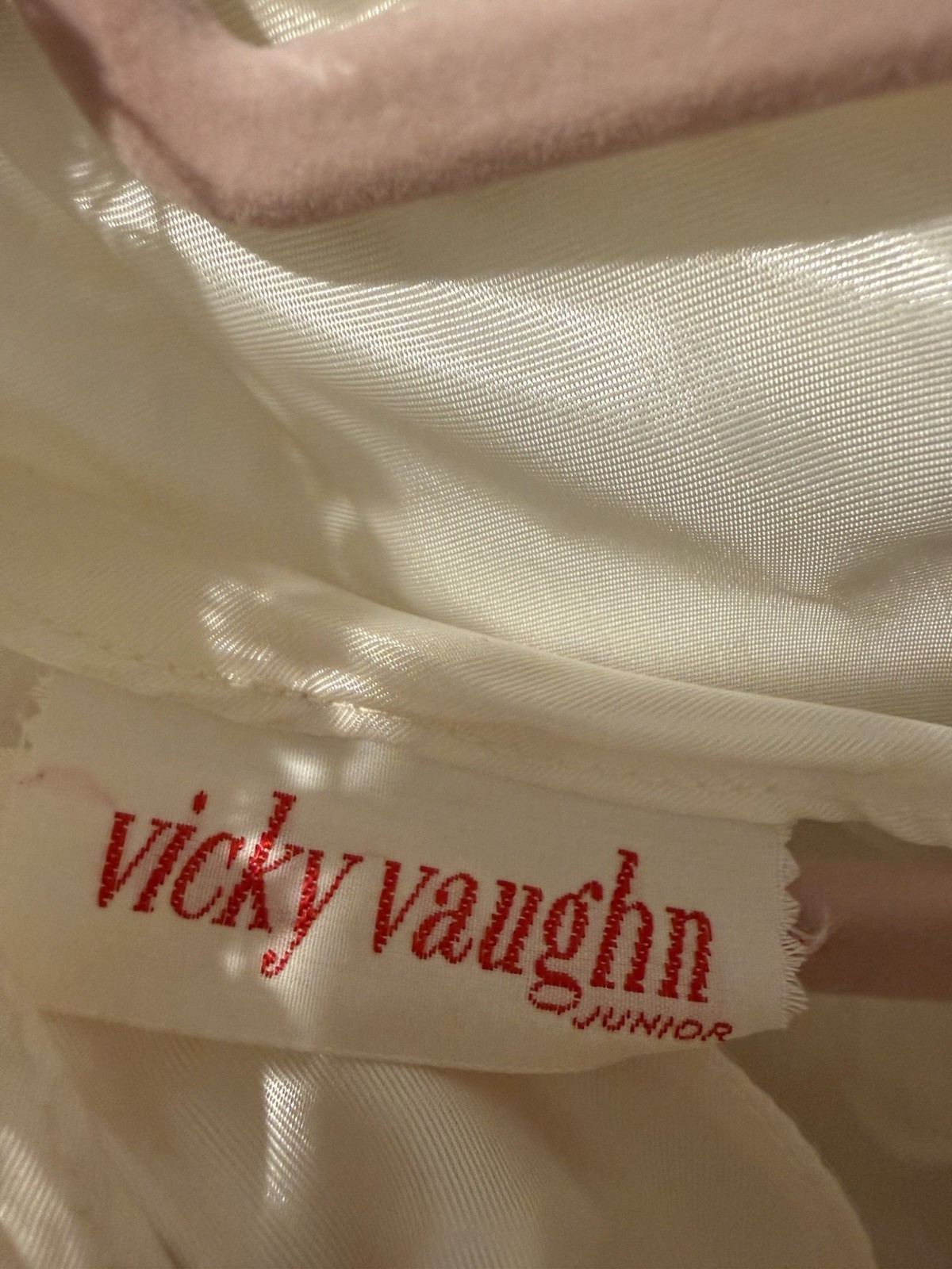 Vintage Vicky Vaughn Junior 1970s White Lace Long Sleeve Dress