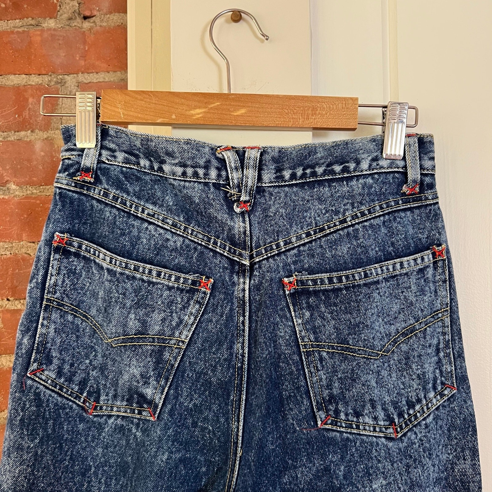 Vintage 80s JEANTAX Acid Wash High Rise Tapered Mom Jeans Ankle Buttons Denim 28