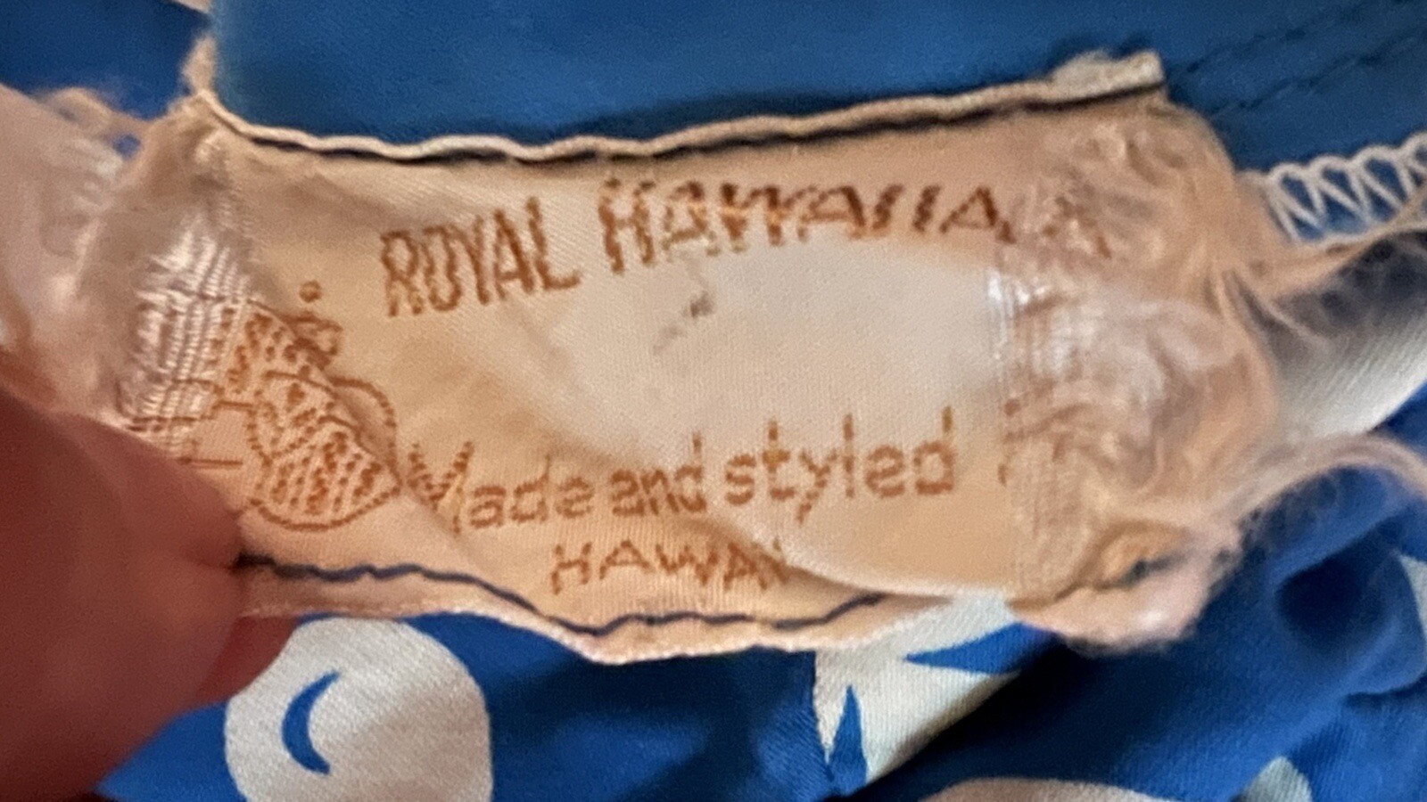 ROYAL HAWAIIAN Blue/White Floral Long Ruffled Hawaii Tie Back Dress Size 6?