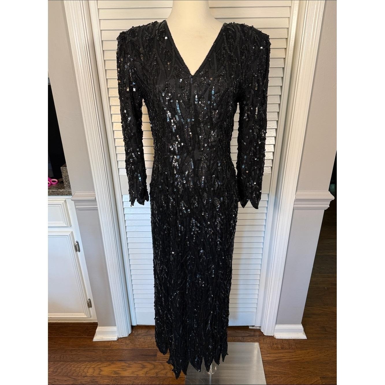 VTG 100% Natural Silk Sequin Maxi Gown Flawless Black American Night Medium