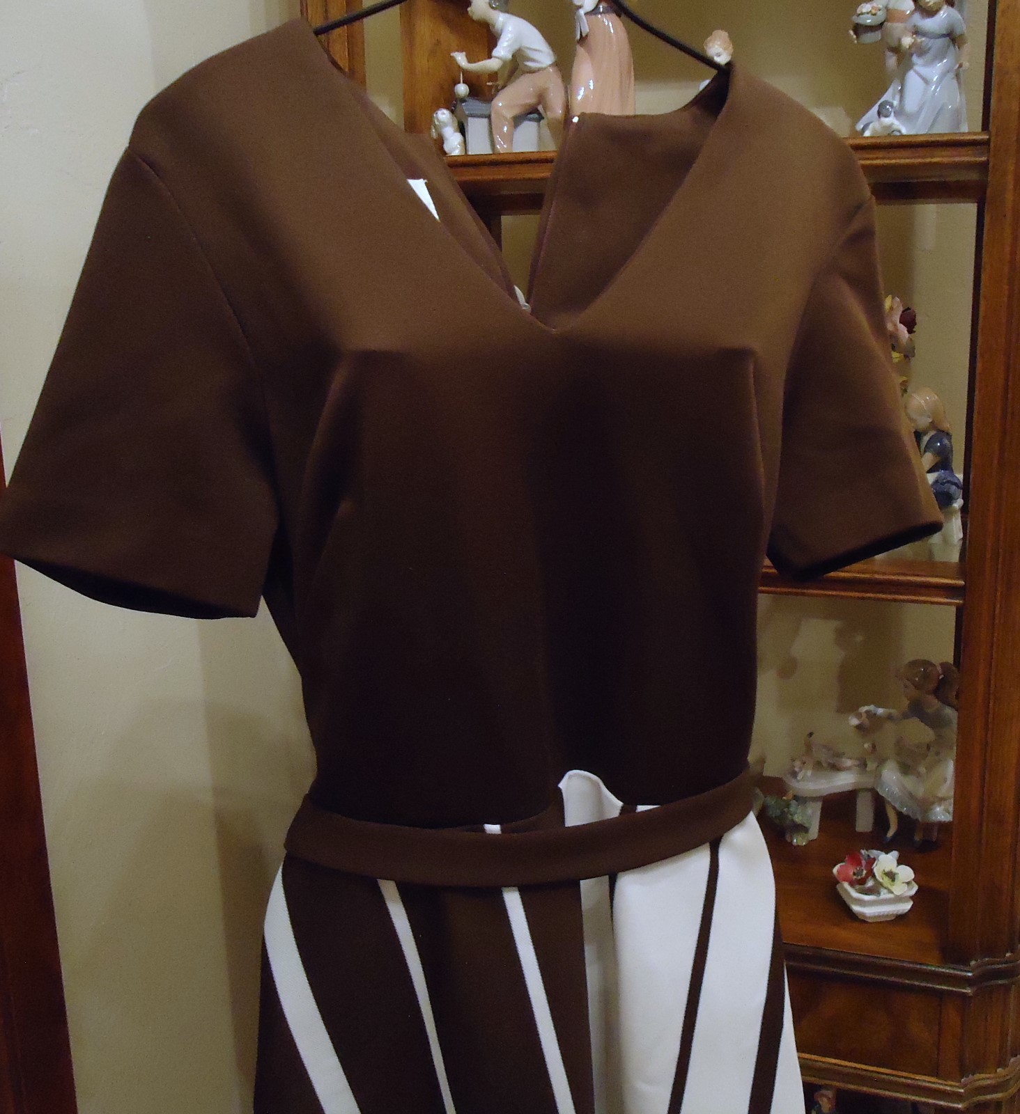 NOS Vtg 70s Midcentury Brown White Striped Dress Jones sz 14 Full Sweep Hem 68″