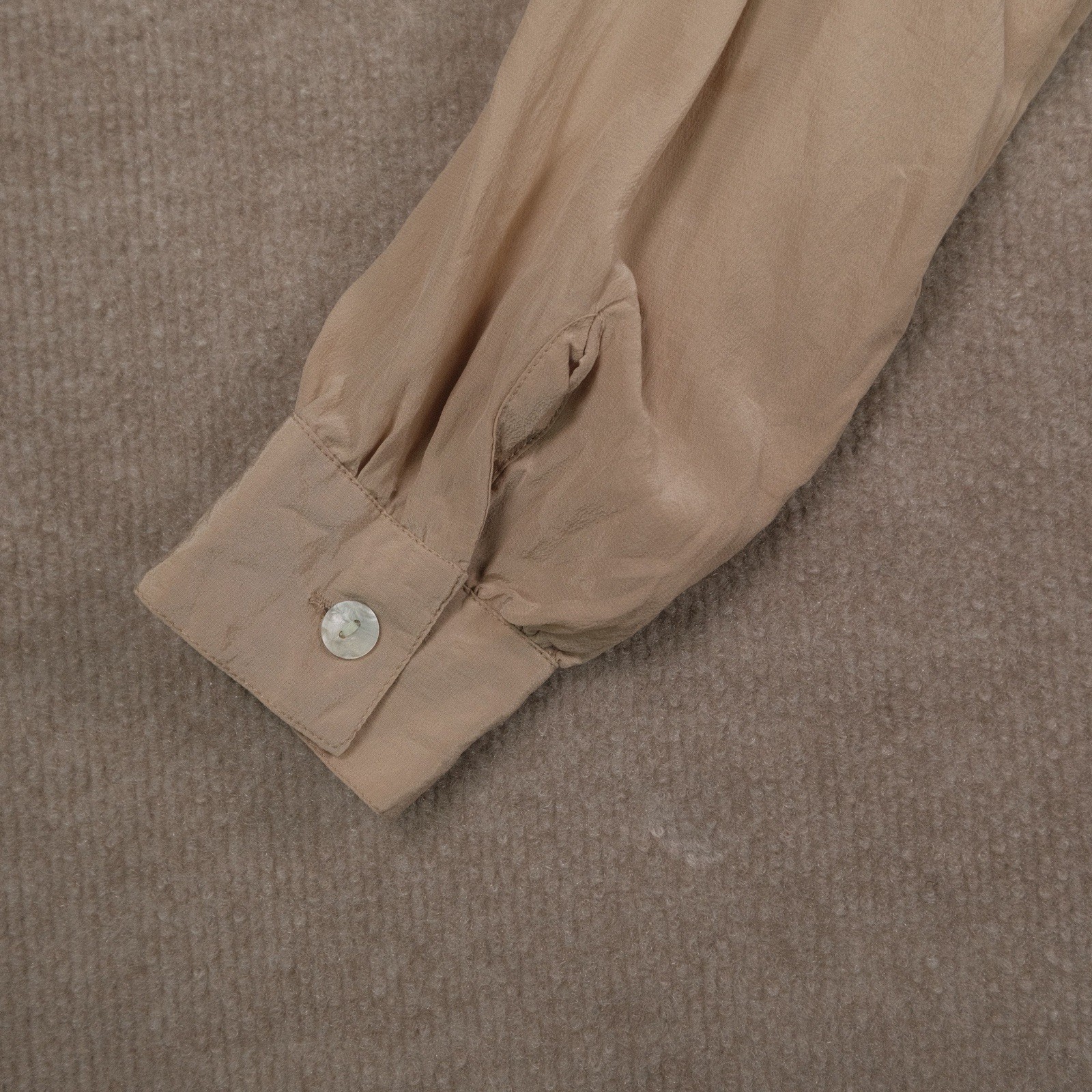 Vintage Blass Port By Bill Blass Women’s 100% Silk Shirt Band Collar Beige S
