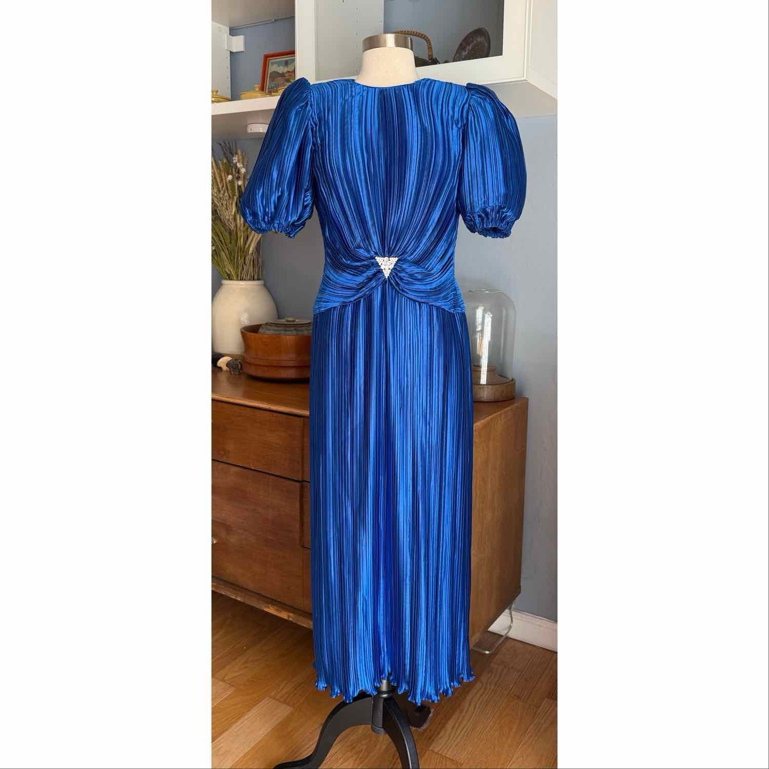 Vintage 80’s Nuit Pleated Cocktail Party Dress Puff Sleeves Blue Rhinestone 6