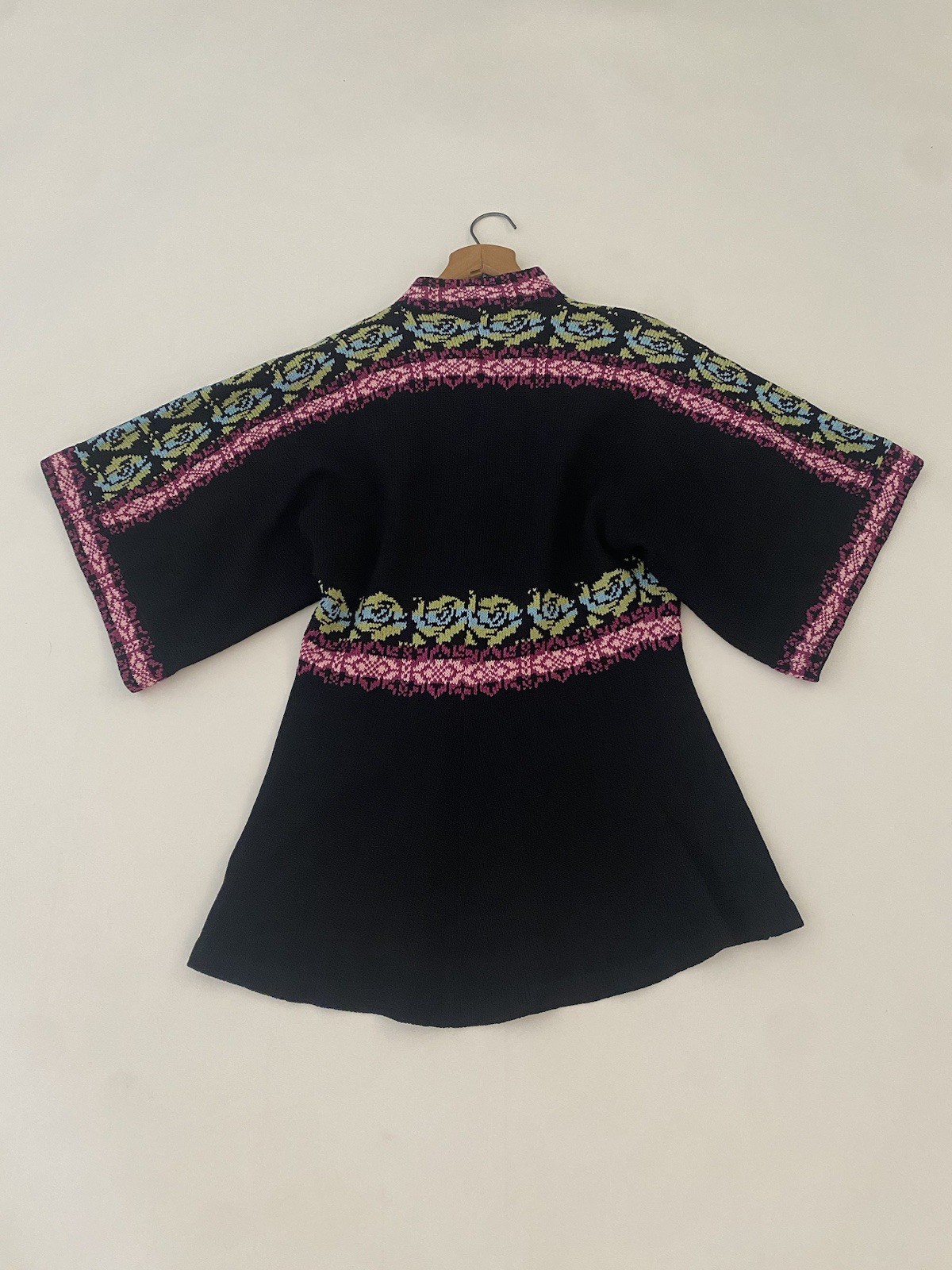 Vintage 70s Miss Joann California Black Kimono Crochet Open Cardigan Multicolor