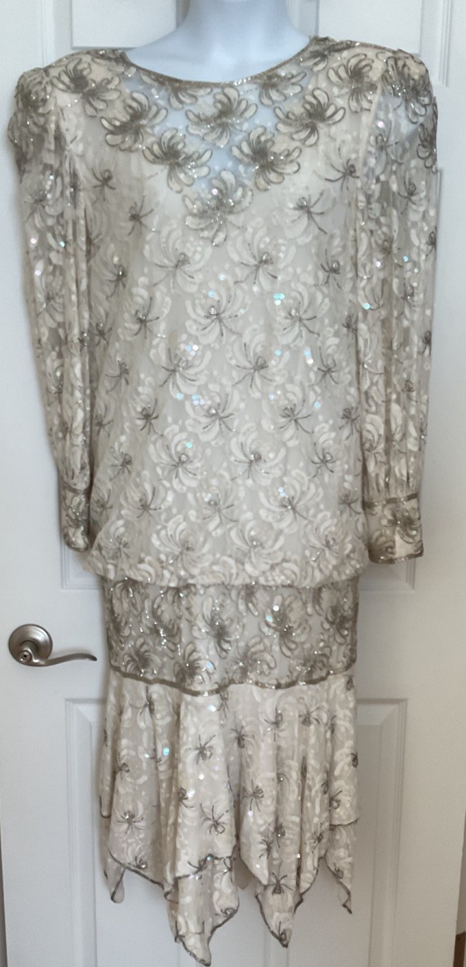 IVORY LACE TEA LENGTH DRESS – BEADED – SEQUINS – HANDKERCHIEF HEM – SZ MED