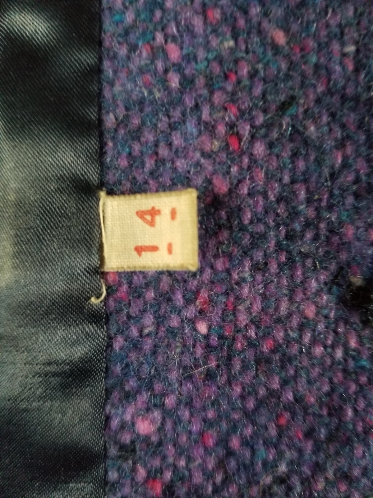 1960’s HOURIHAN Donegal Tweed Pure Wool Womens Vintage Coat Purple Ireland 14