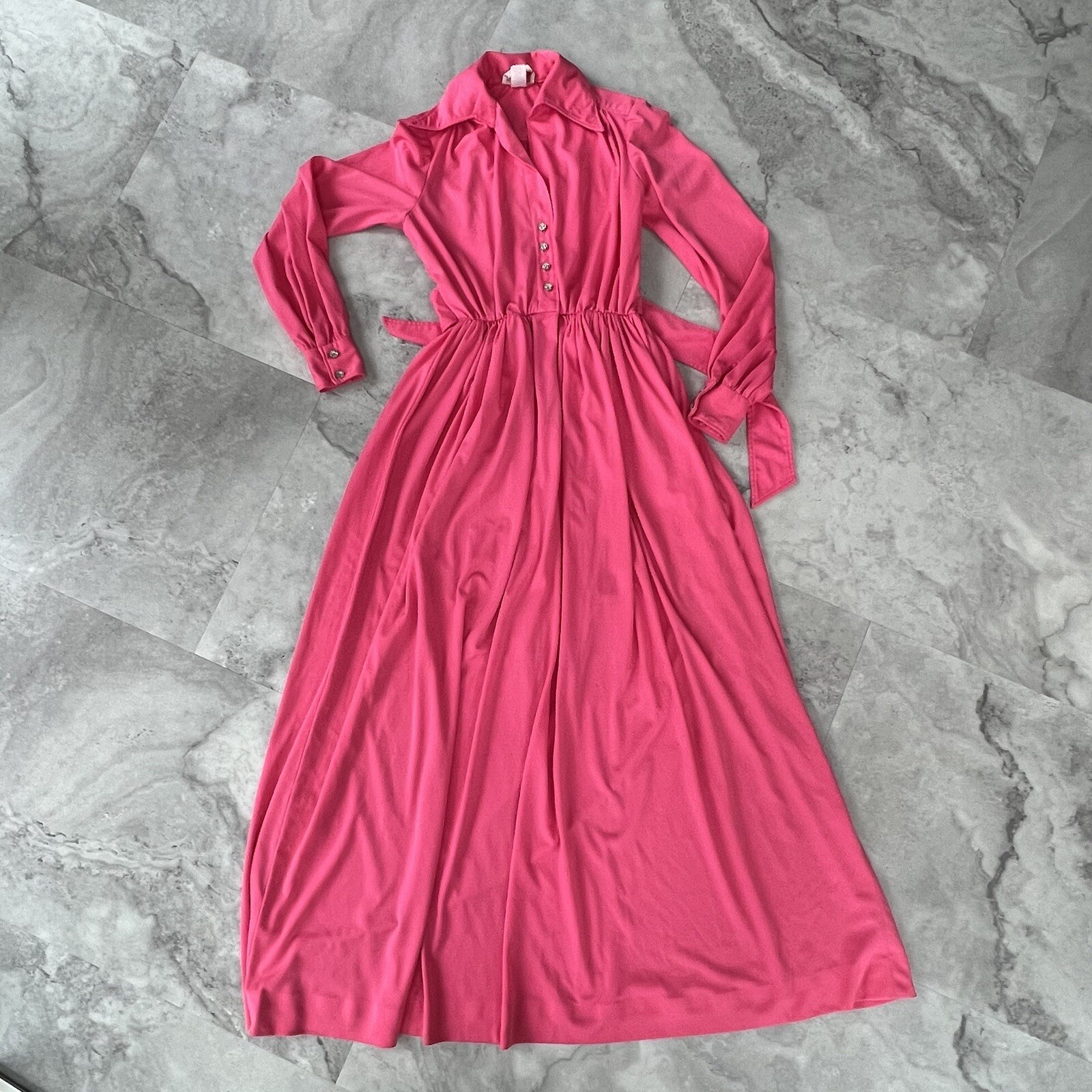 Leslie J Vintage 70s Union Made Pink Mod Style Dress Small 5-6 Spread Collar