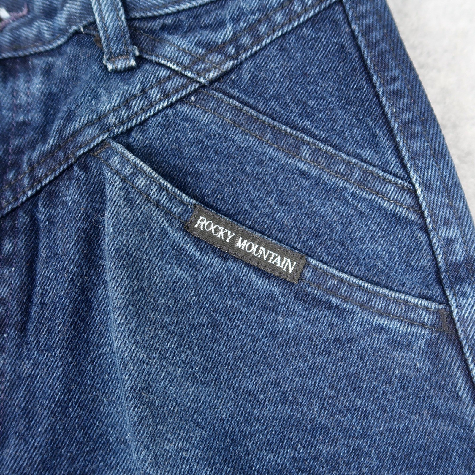 Rocky Mountain Clothing Co Vintage Western Jeans Dark Wash High Waist 29/9 x 36