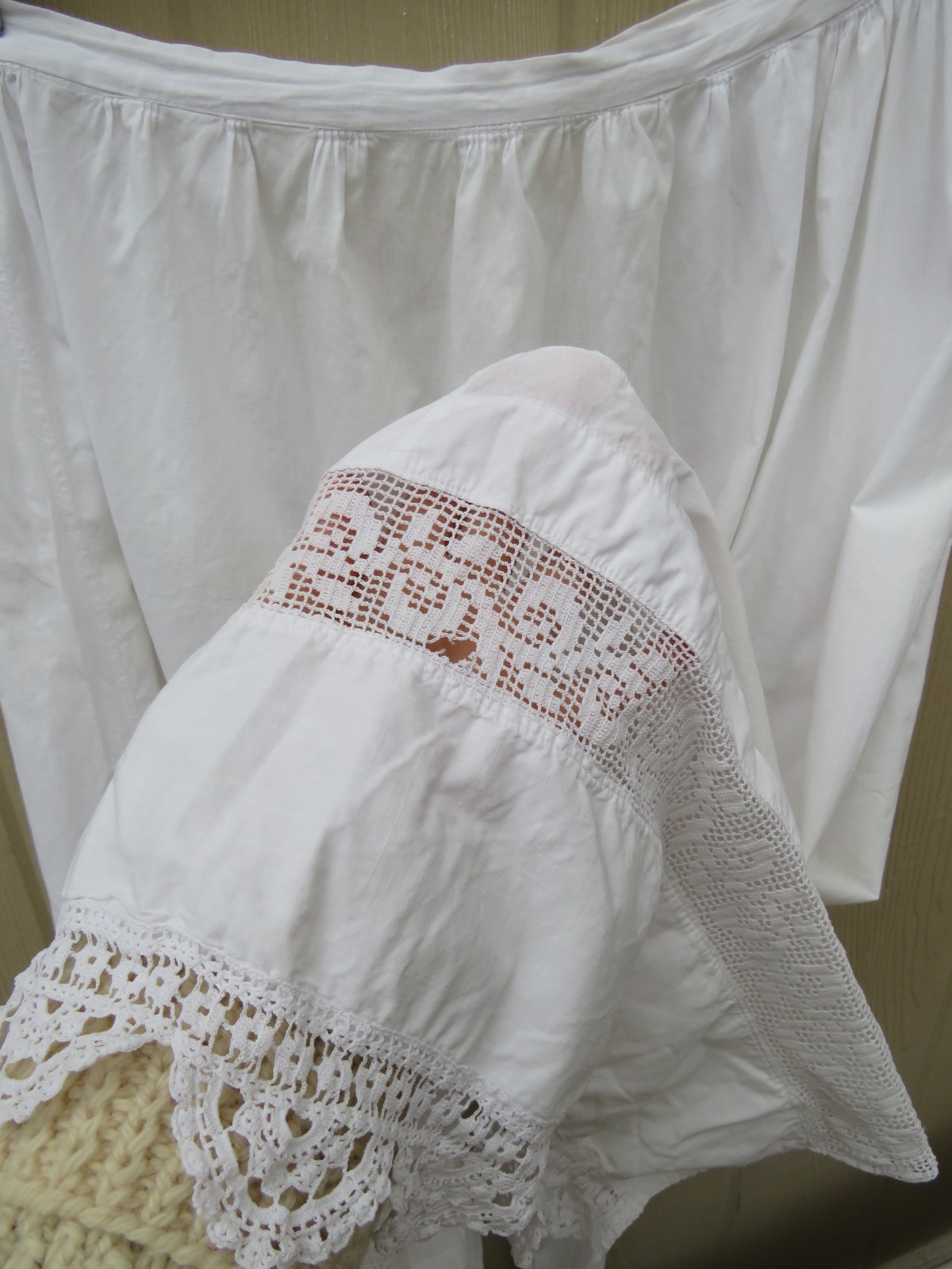 Antique Victorian Edwardian Tucked Apron Eyelet Lace Trim