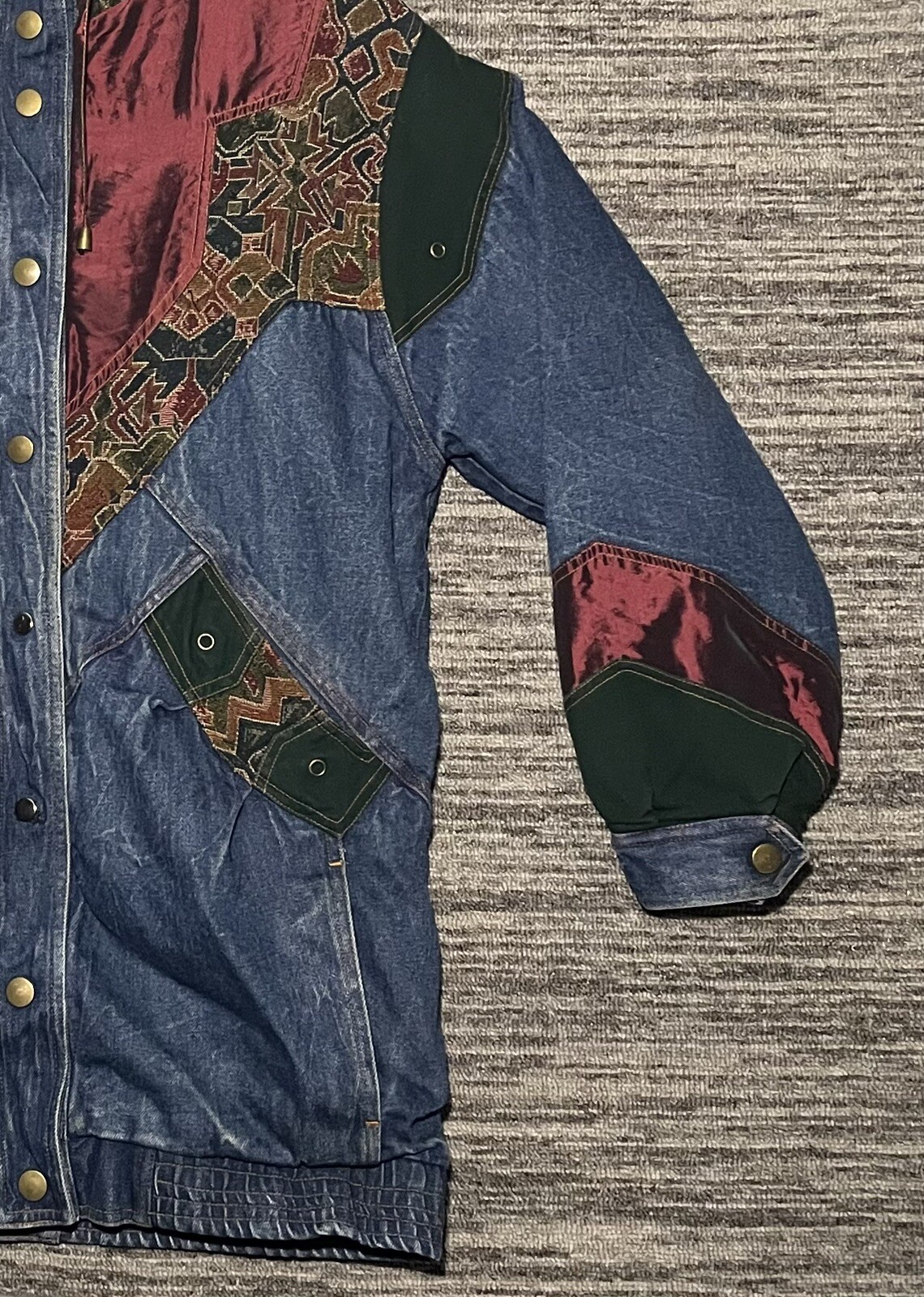 Vintage 90s Two Twenty Women’s Blue Denim Patchwork Winter Lined Jacket Small