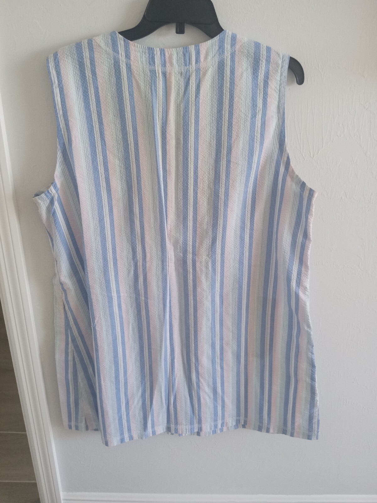 MISS ELAINE Nightgown Robe Housecoat Seersucker Pastels Striped Zip Up Large