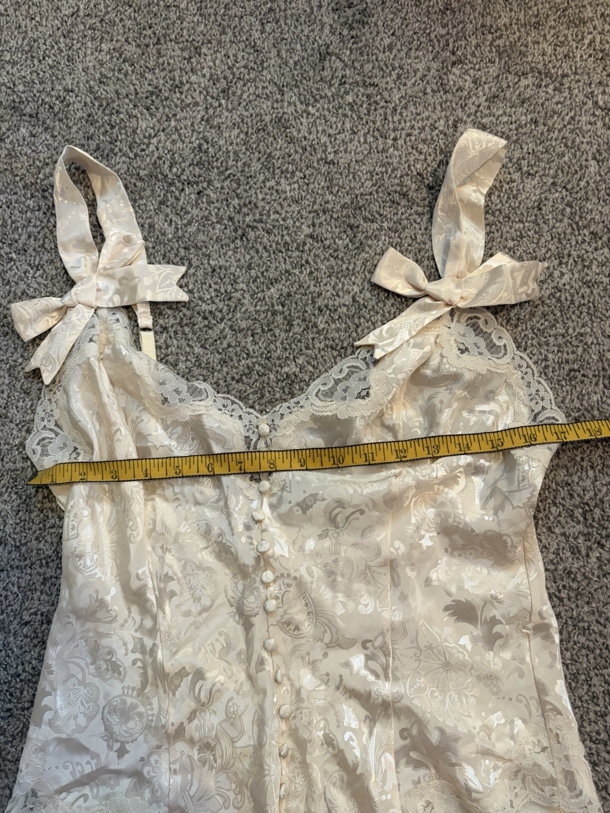 NWT Vintage Victoria’s Secret Gold Label Cream Lace Bridal Teddy Lingerie Size L