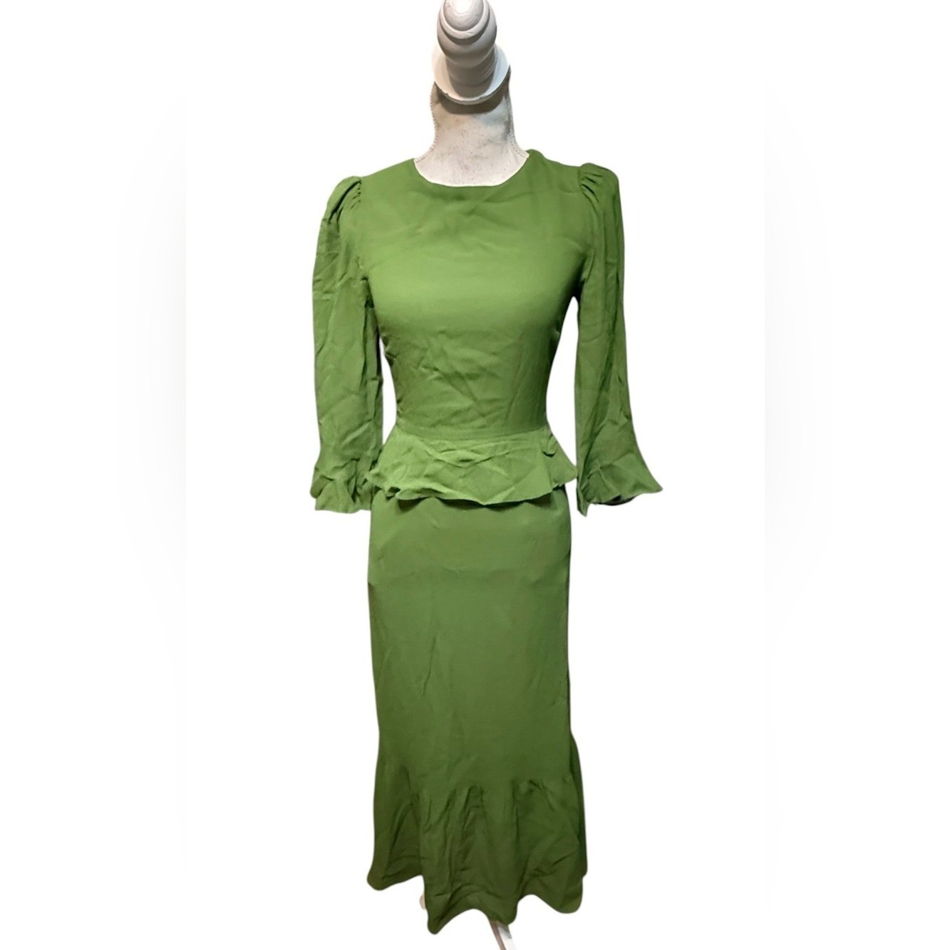 Reformation Delvina dress, NWT, Size 2 green peplum