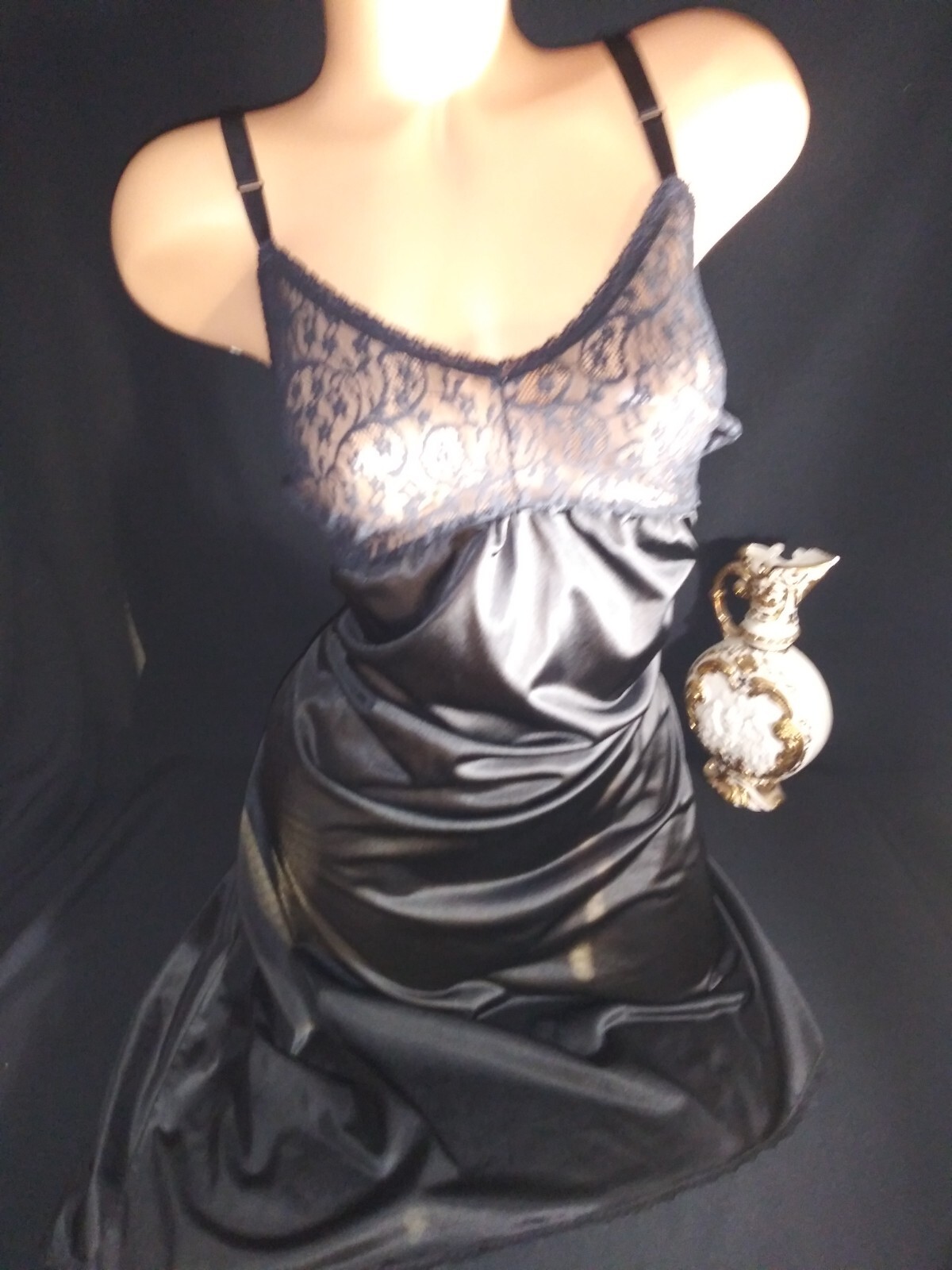VTG SILKY WIDE Shiny Chantilly Lace SLIP PETTICOAT SISSY FRILLY SLIP L Lingerie