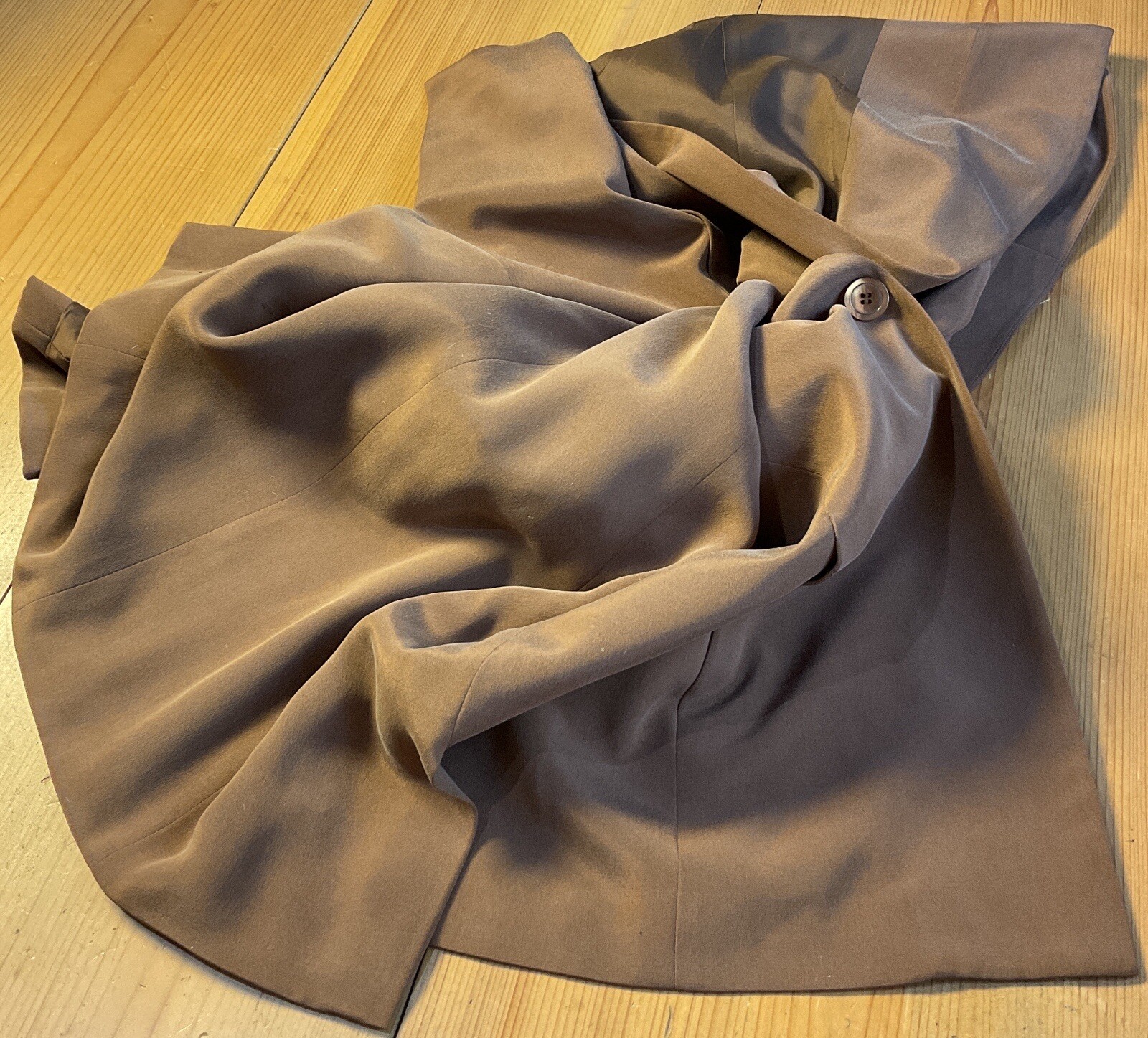 VTG Rena Rowan Women 2-Piece Silk Suit Sft Brown SzMED China Tailored Needs Fix