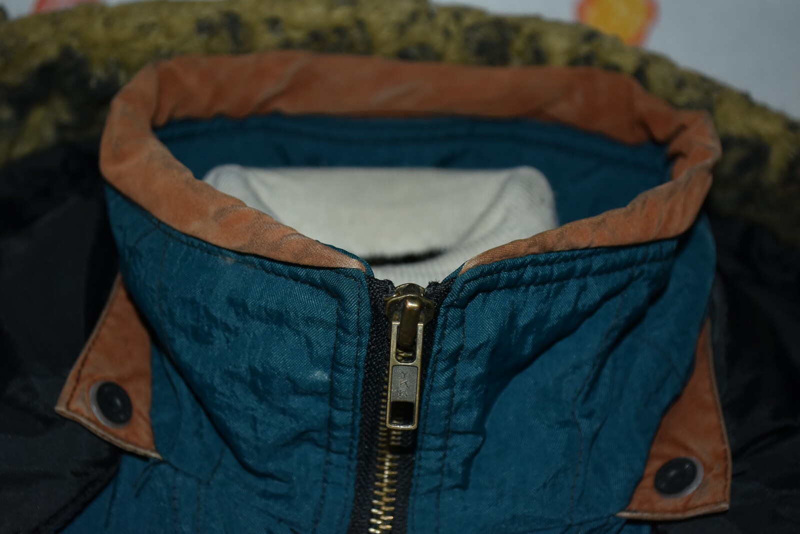 VINTAGE 1980’S LEARSI WOMENS Small blue hooded velvet accents COAT EUC