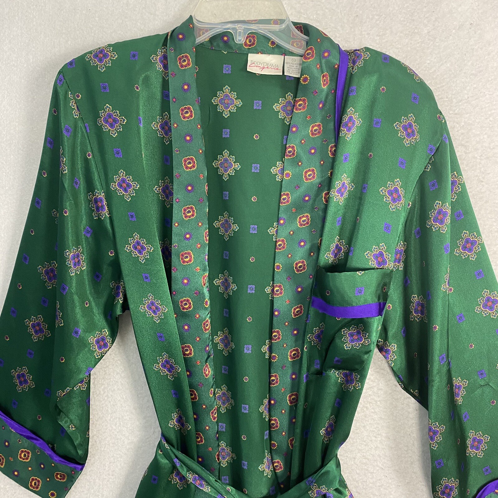 VTG Kimono ROBE Lingerie Size S Green Geometric Belted Women’s Satin Pocket