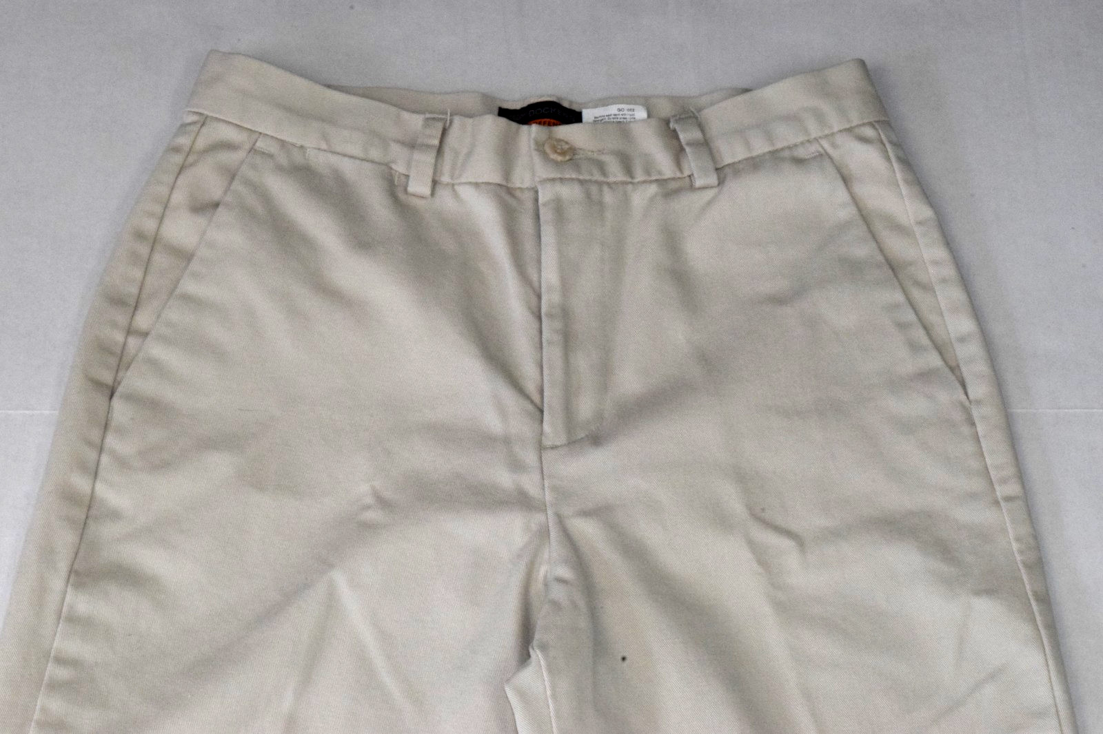Vintage Pants Dockers Size 6MED Y2K Khaki Stain Defender Dupont Teflon