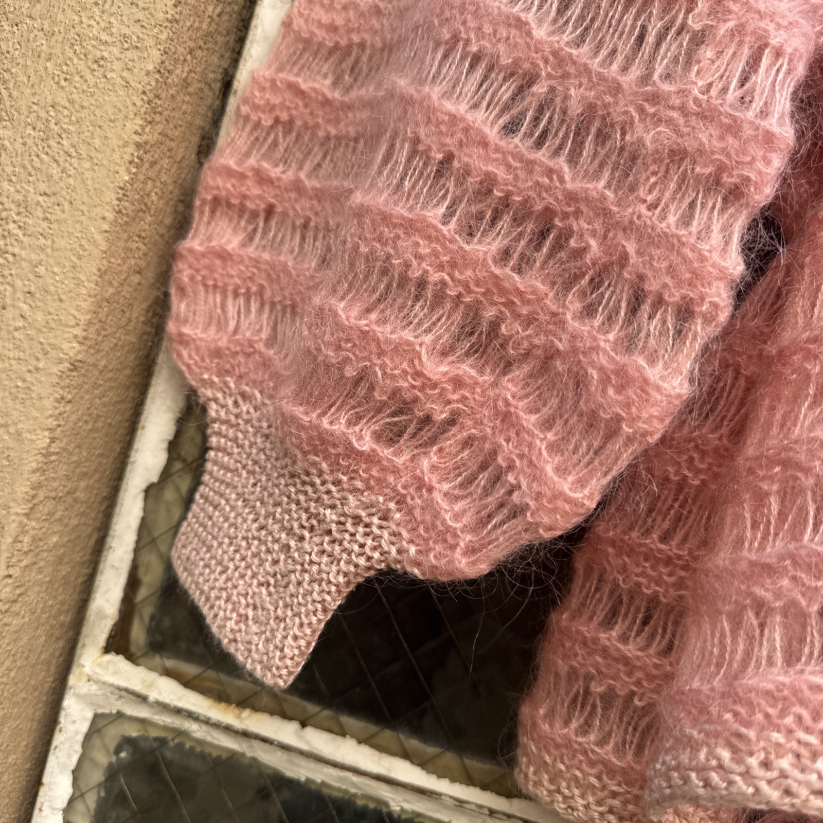 Vintage 1930s Pink Mohair Knit Wool Sweater Cardigan Balloon Sleeves Dress Top