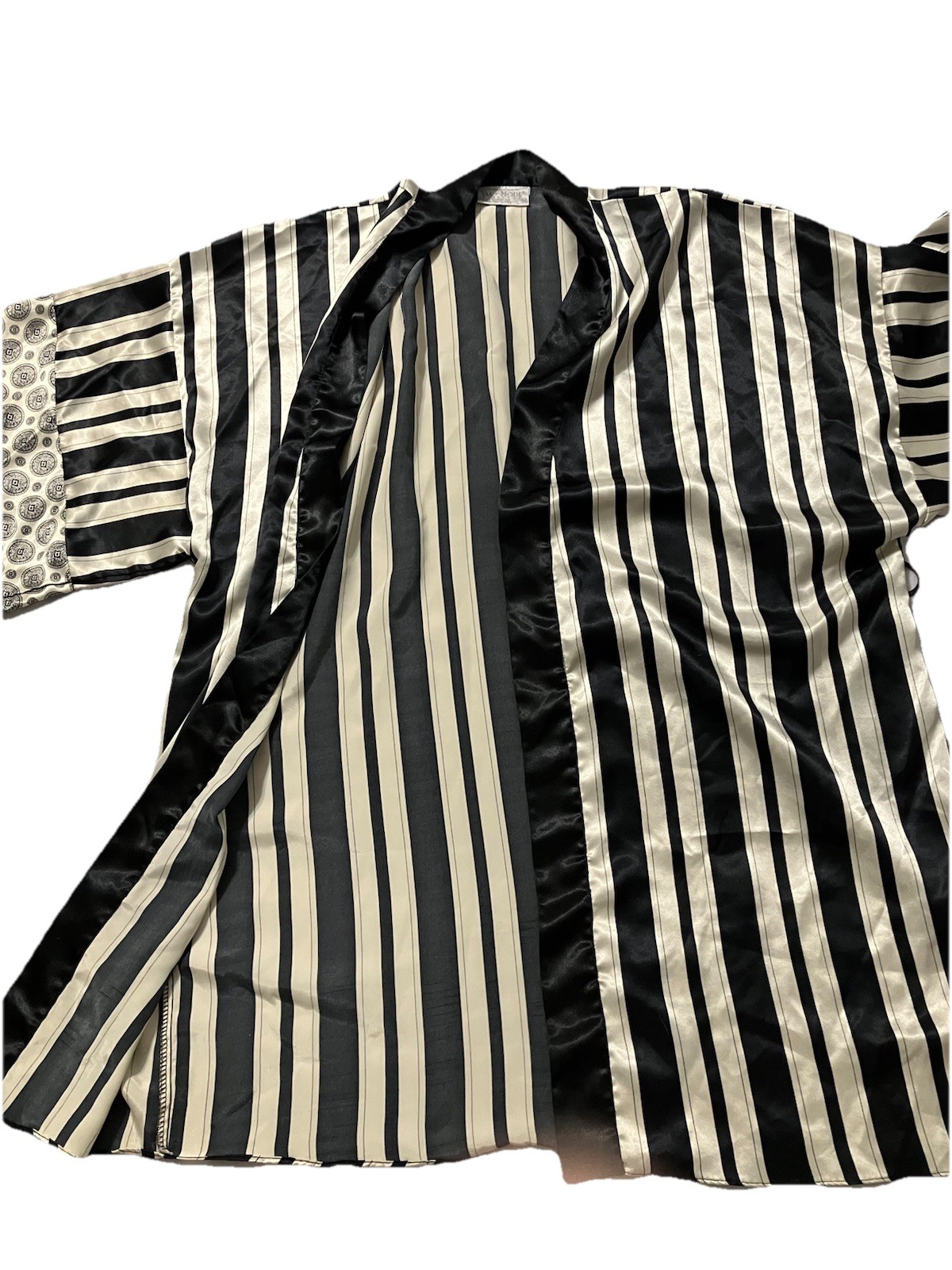 Vintage Val Mode Lingerie Robe Med Hong Kong 70s 80s Blk/Wht Pattern No Sash