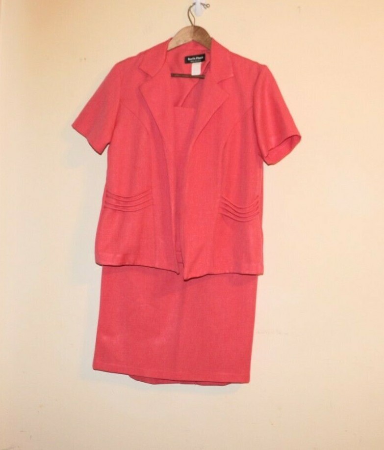 Kari’s Place Size 12 Vintage 2 Piece Skirt Set Top Skirt EUC