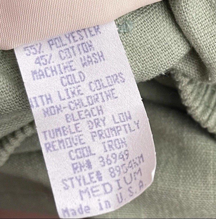 Ann Hill Petites Belted Shorts Women’s Medium Pleated Sage Green Vintage 1990s
