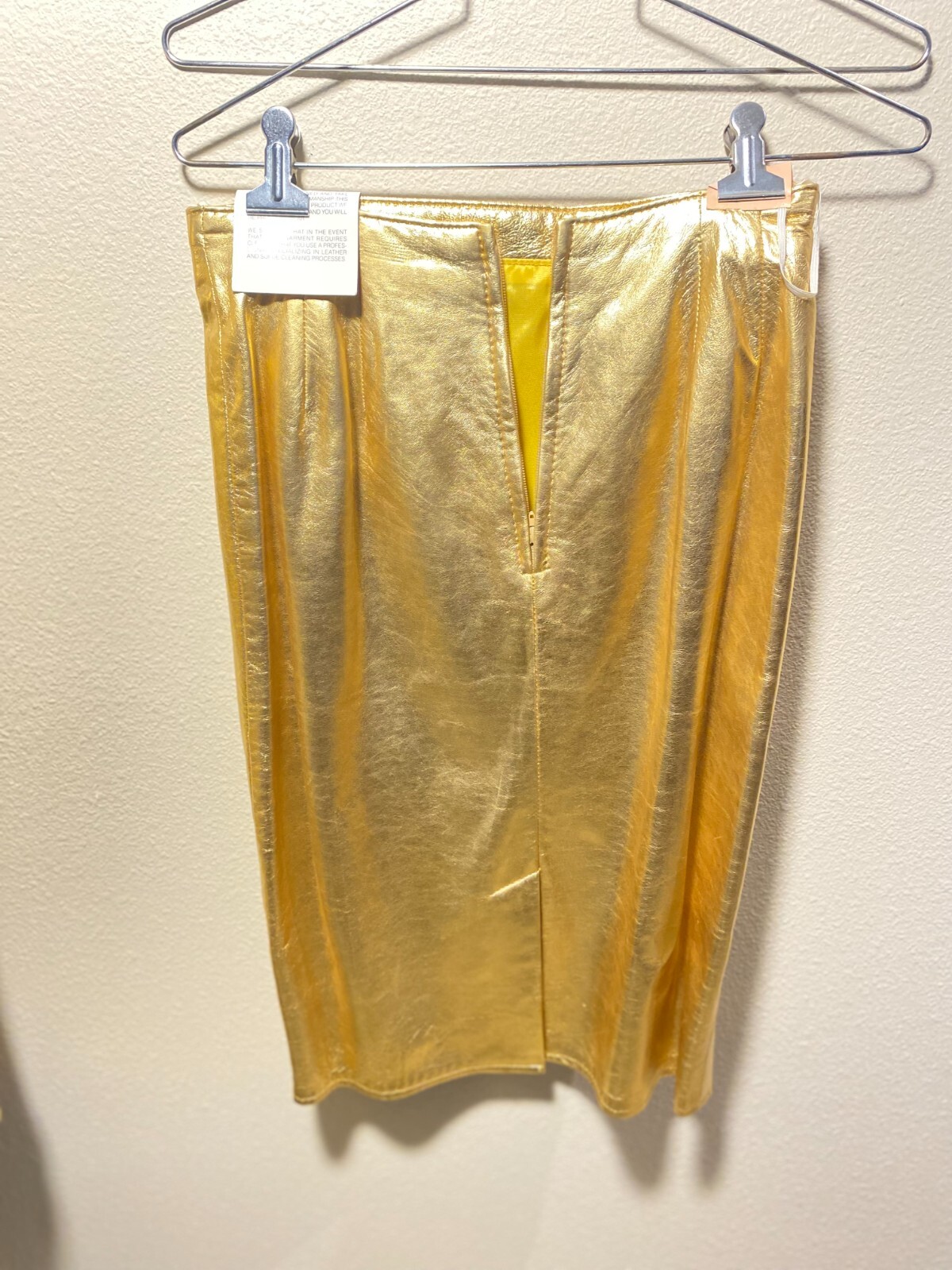 Vintage Leather Gold Llame Womens Jacket and Skirt – Vakko
