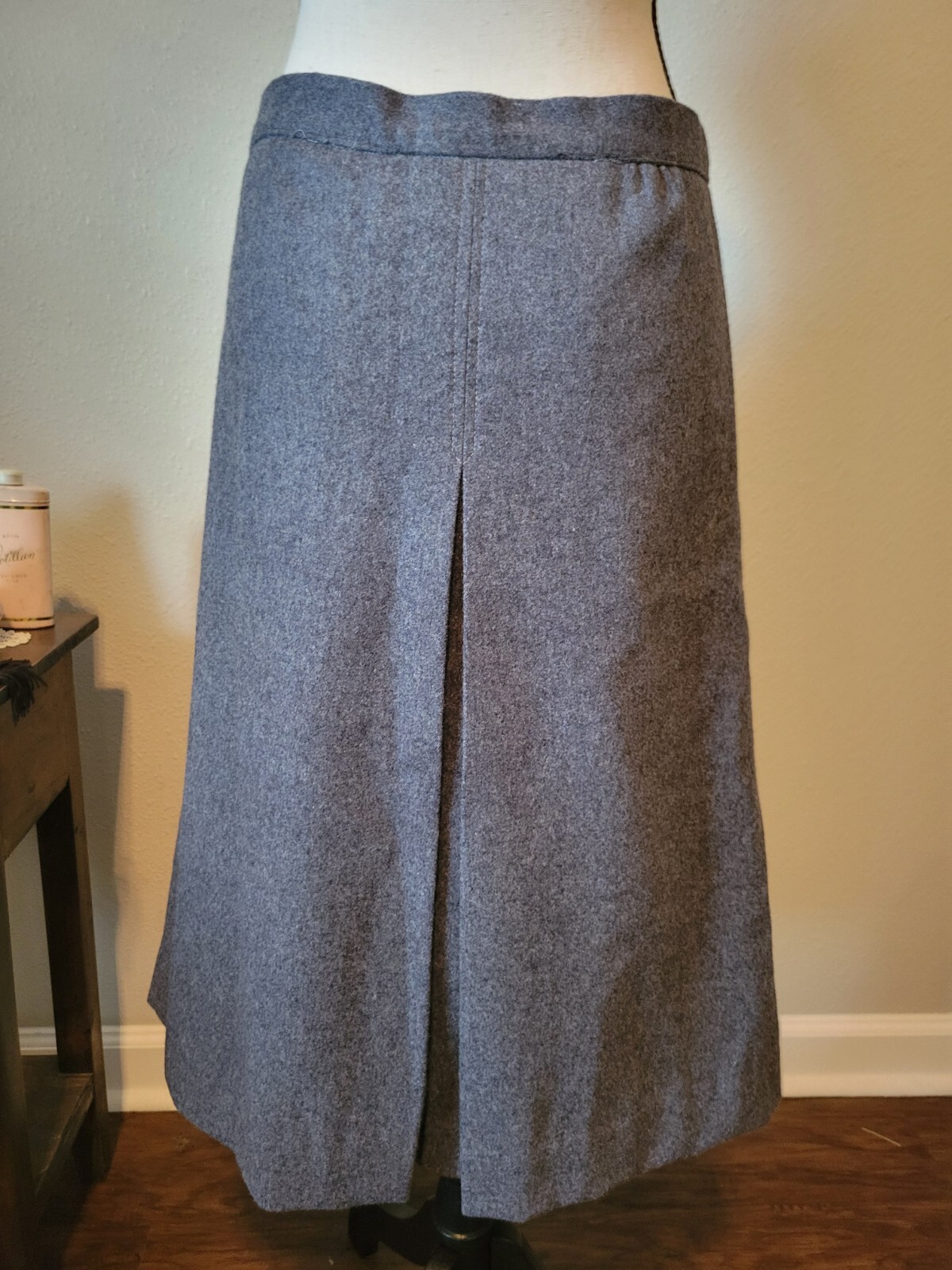 Vintage Gray Pleated Wool Skirt By JAEGER London, A-line, Size 16