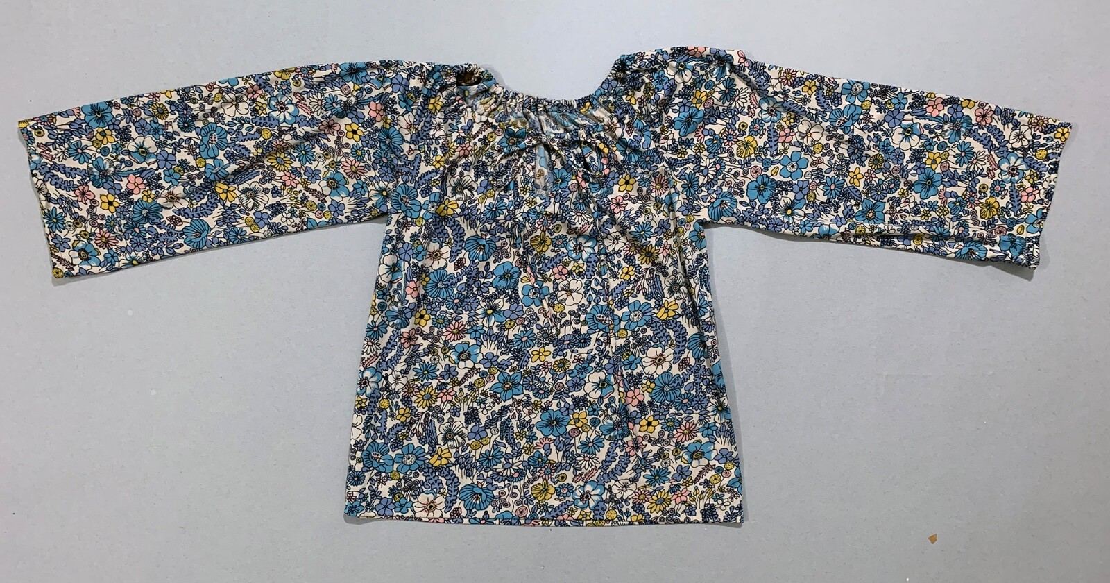 1970s Women’s „The House of Nu Mode” Floral Print Drawstring Top