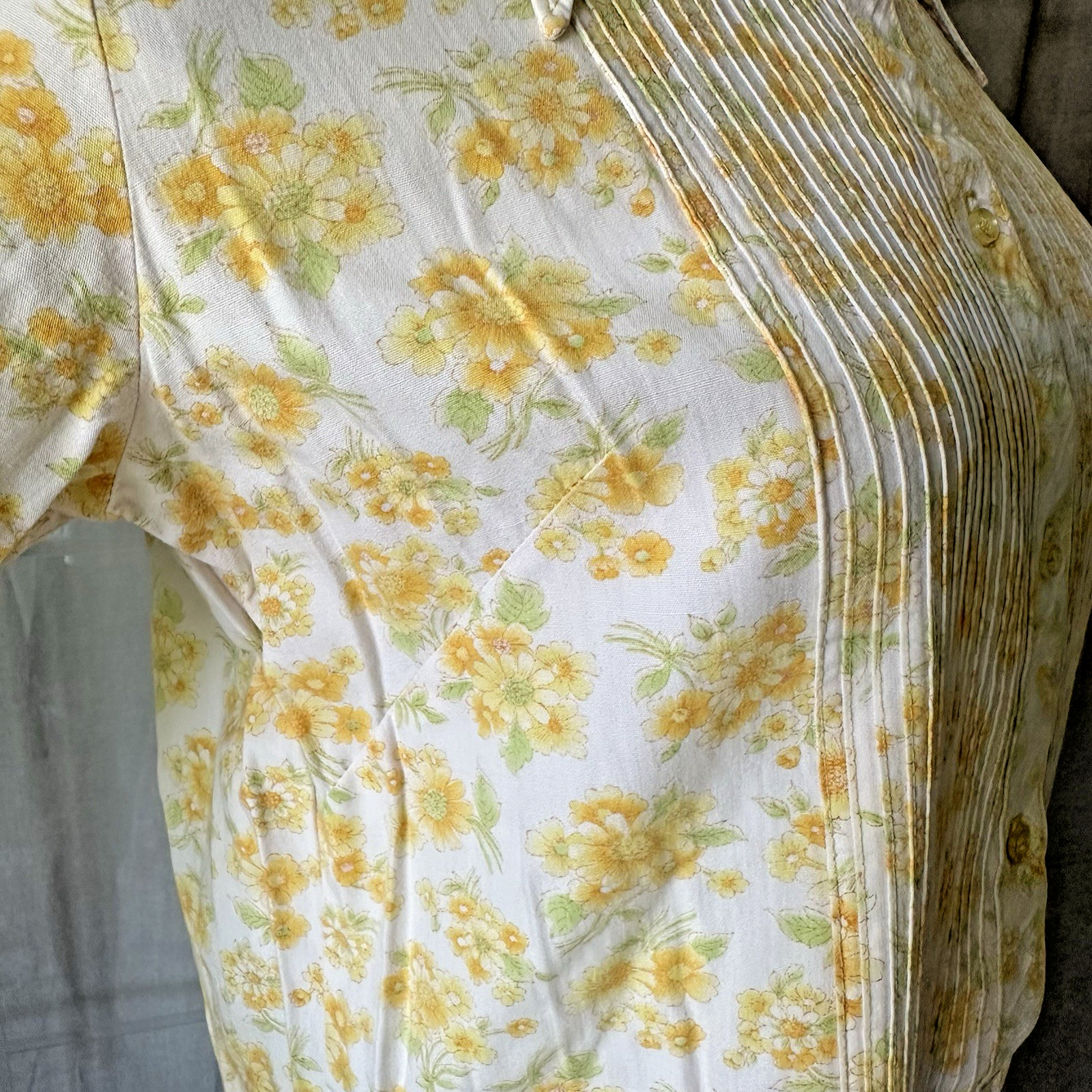 LADY BIRD Vtg Yellow Floral Dress Shirt Sheath Dainty