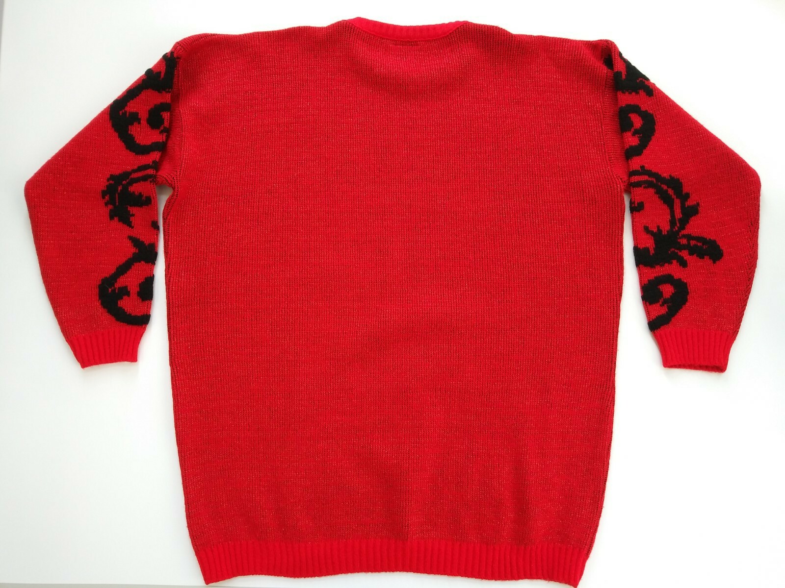 Vintage DISTINCTLY DIFFERENT Floral Shiny Red and Black Sweater Size L/XL EUC