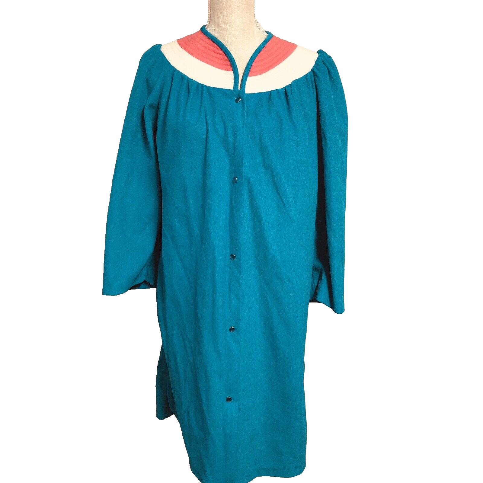 Vintage It’s a Charm Size Medium Blue Mumu Housecoat Nightgown Snap Button