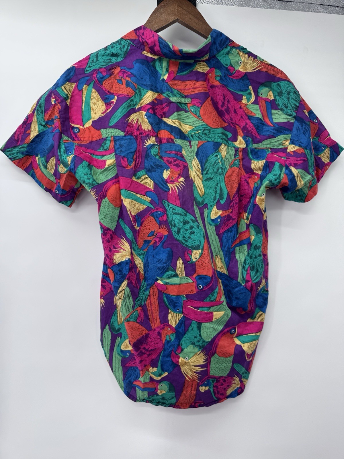 Vtg tropical bird pattern shirt abstract colorful JG Hook size 4 button up artsy