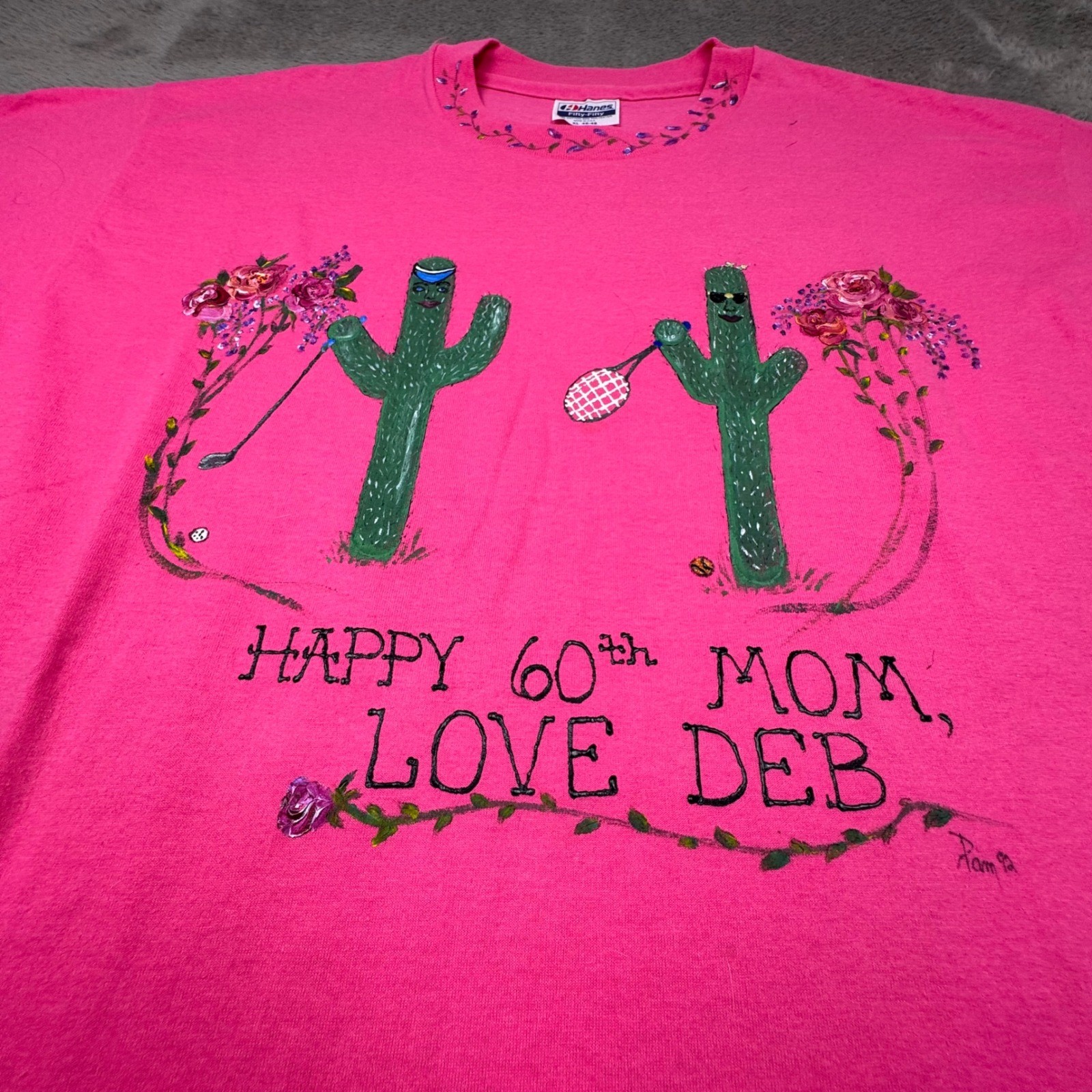 Hanes Graphic T-Shirt Womens XL Pink Excellent Vintage 90s Hand Painted Cactus