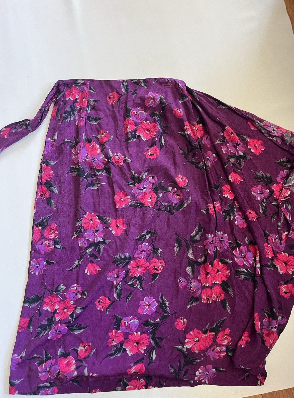 Vintage Jones Wear Purple Floral Faux Wrap Skirt, Size 12 100% Rayon
