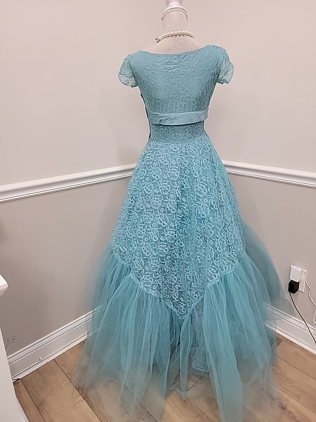 Vintage 1950’s Mid-Century Lace Tulle Party Prom Maxi Dress Circle Skirt