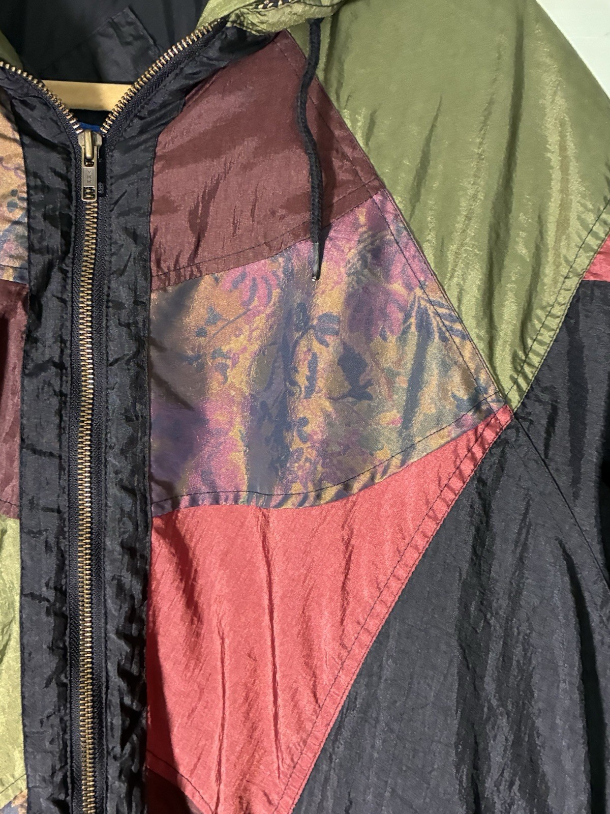 Women’s Jacket -Flurries 80s 90s Geometric Color Block- Nylon- Medium – Vintage