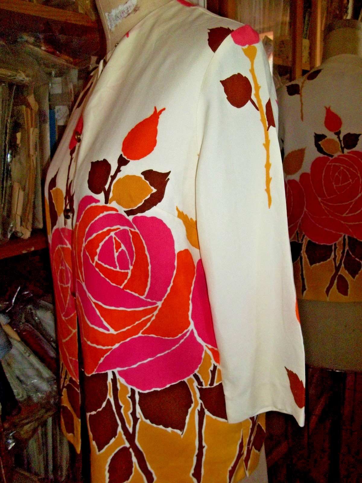 Vintage Jacket / top Lightweight Aladdin 50’s 1960’s Bold Flowers Rose Bud S